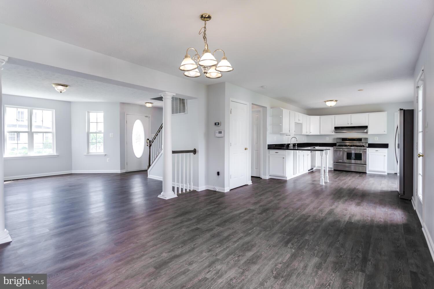 ROLLING MEADOWS SUB - Residential