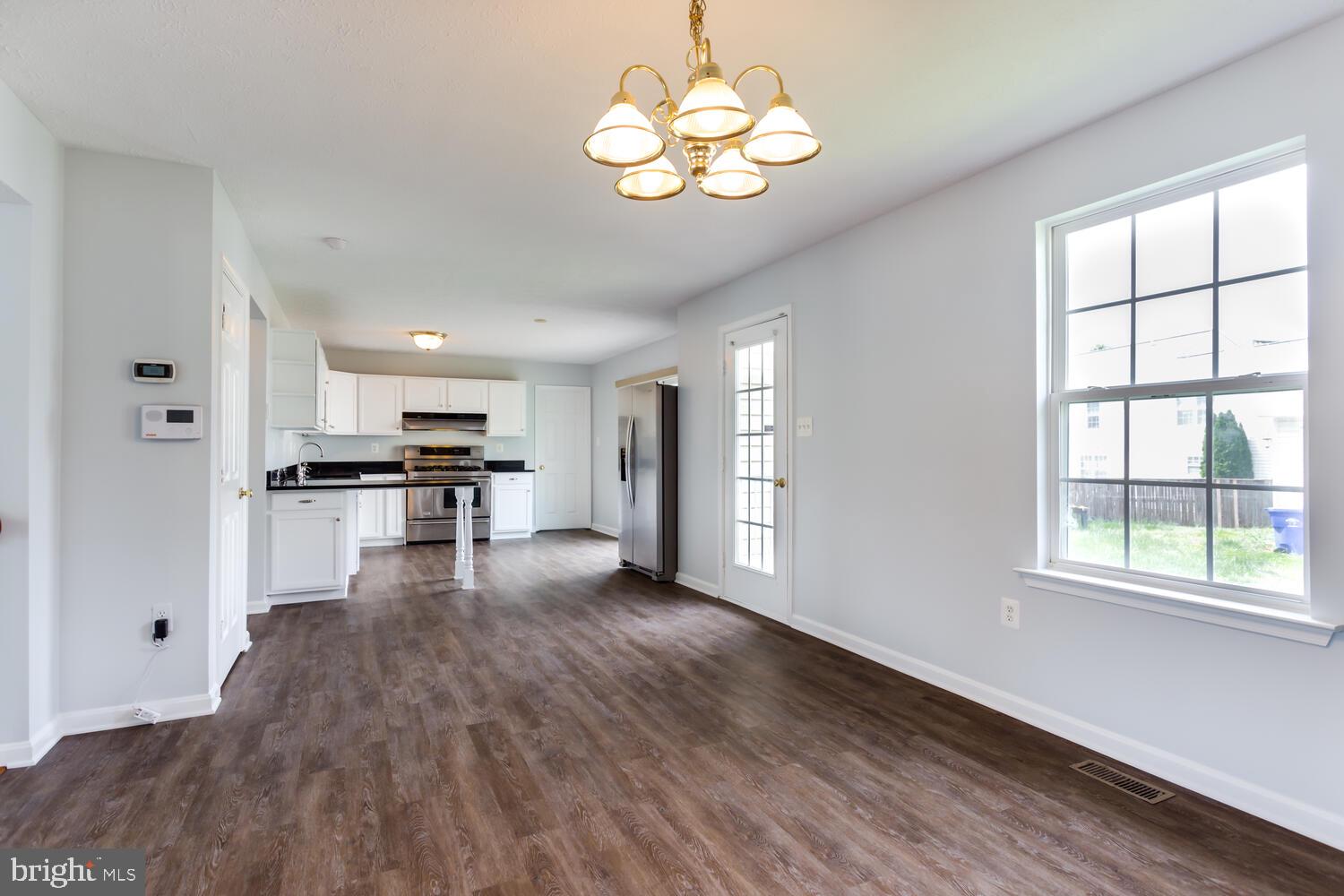 ROLLING MEADOWS SUB - Residential