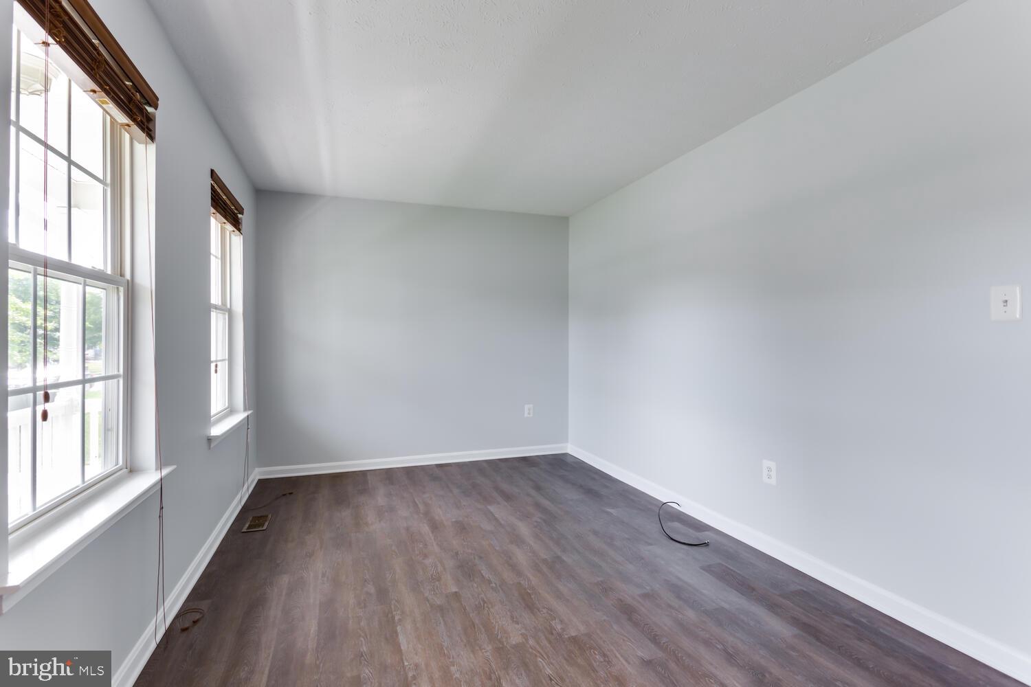 ROLLING MEADOWS SUB - Residential