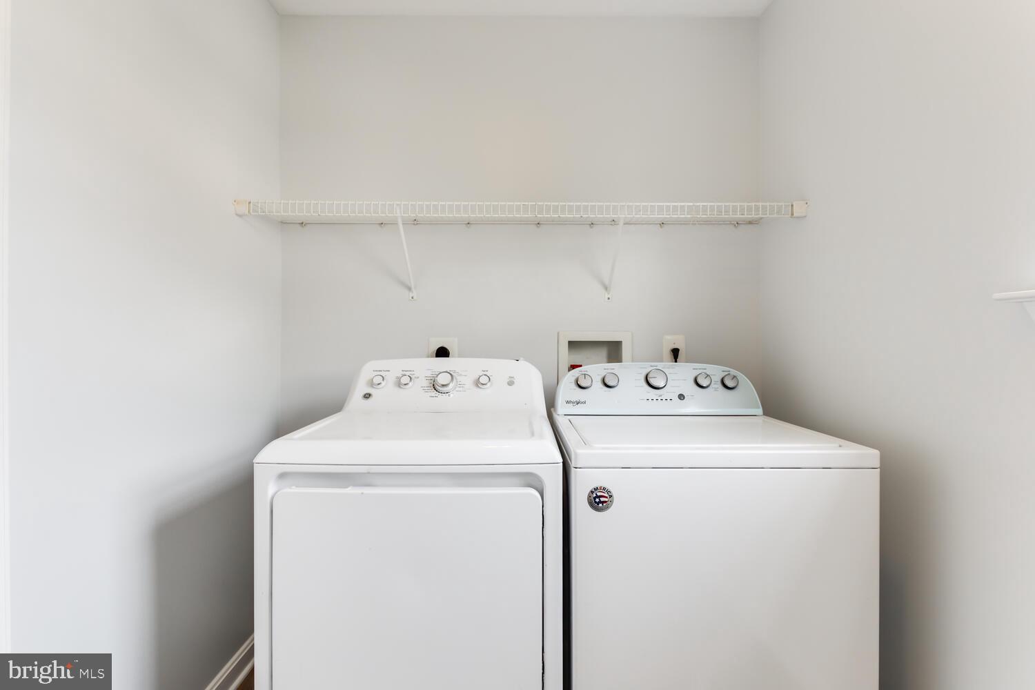 ROLLING MEADOWS SUB - Residential