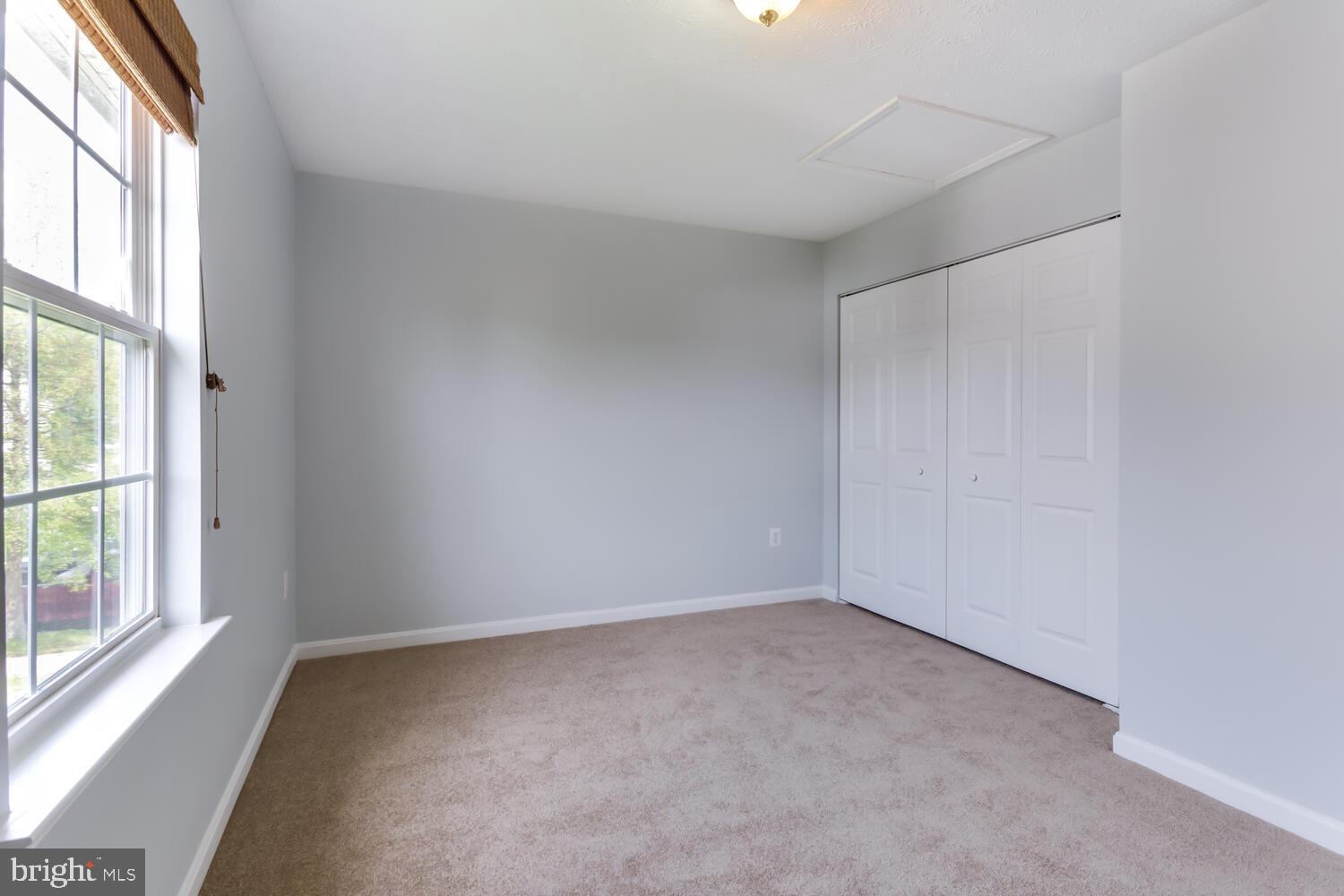 ROLLING MEADOWS SUB - Residential