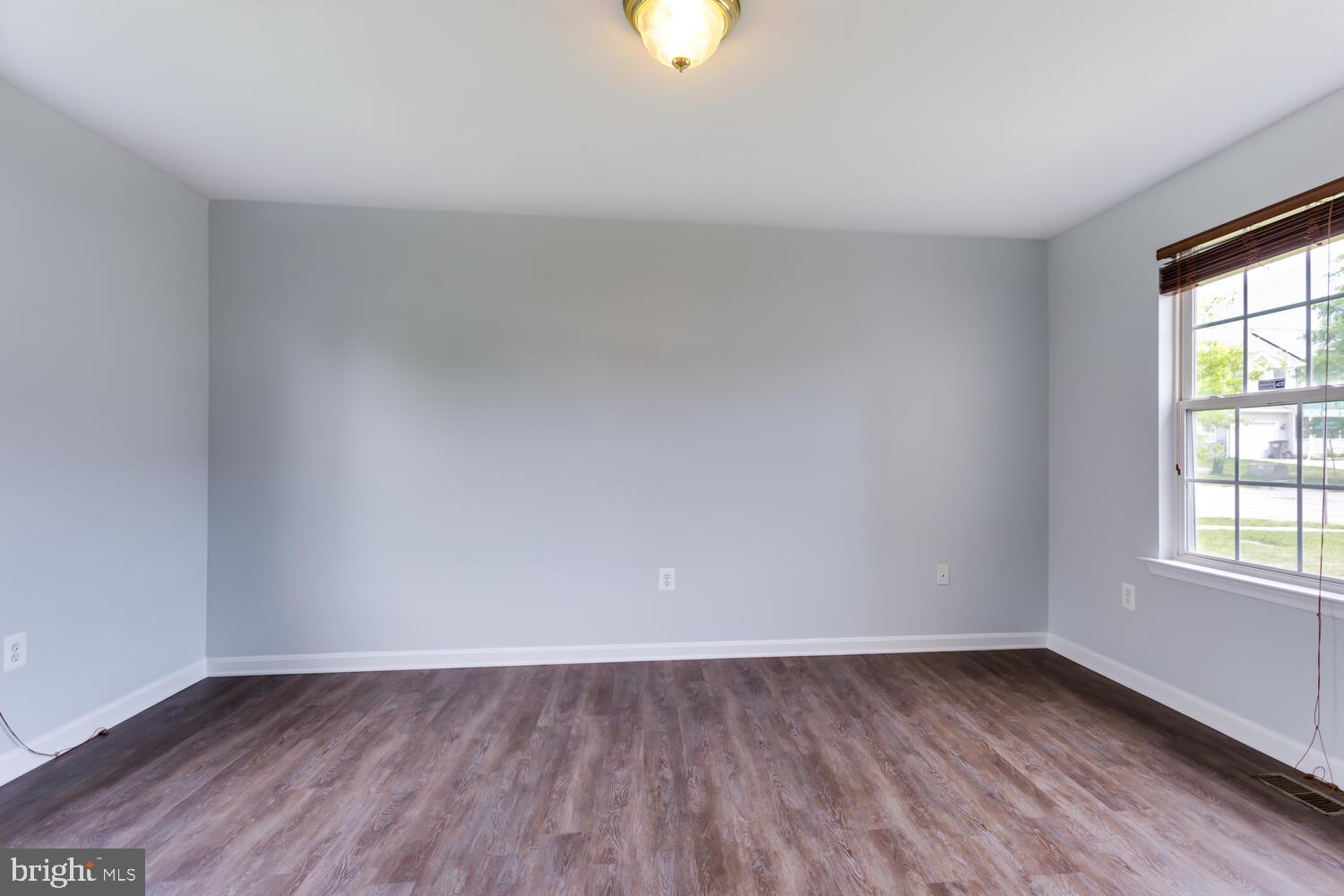 ROLLING MEADOWS SUB - Residential