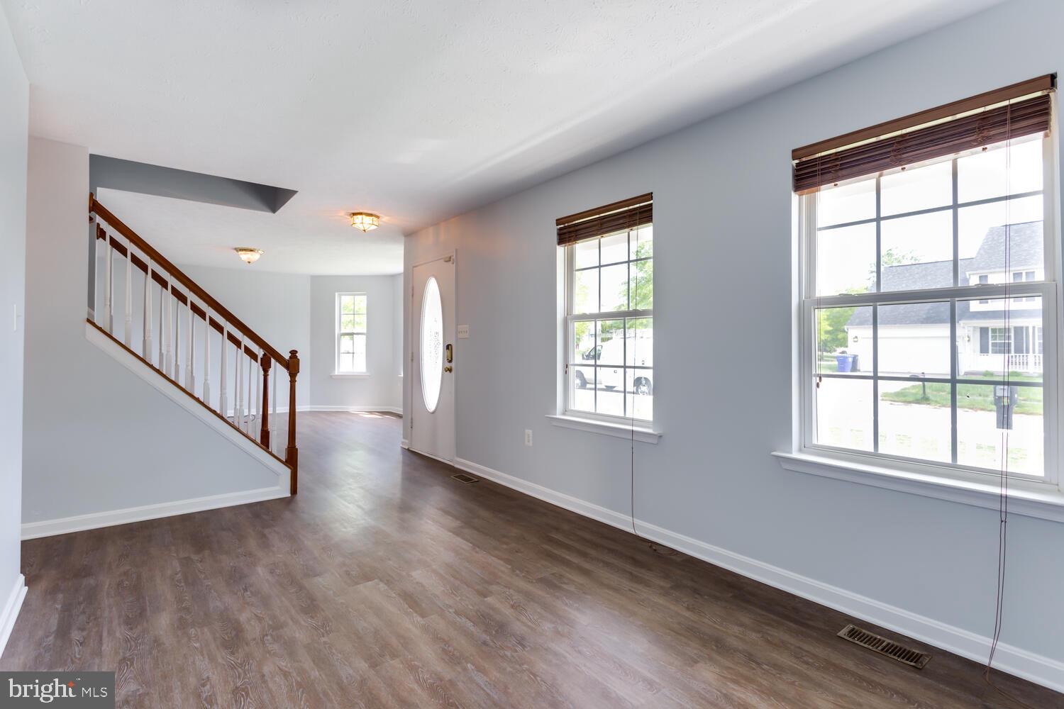 ROLLING MEADOWS SUB - Residential