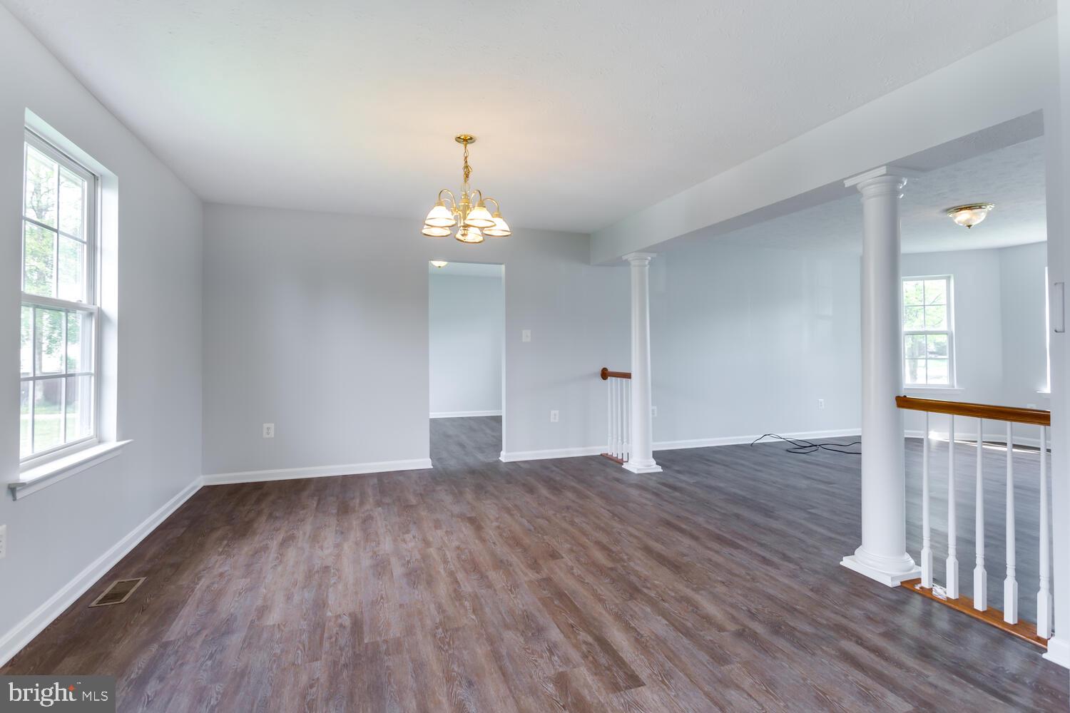 ROLLING MEADOWS SUB - Residential