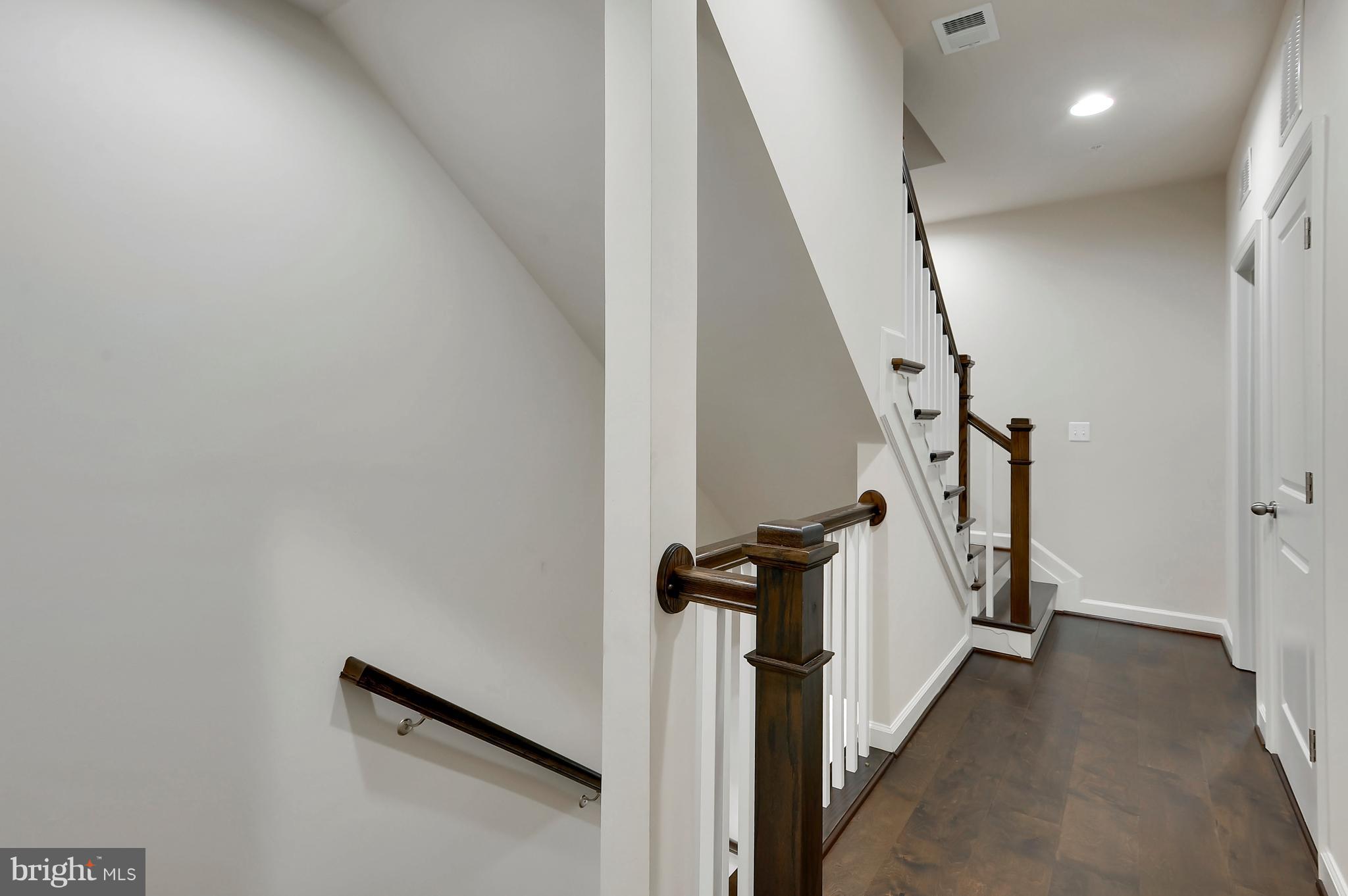 POTOMAC OVERLOOK AT NATIONAL HARBOR - Residential