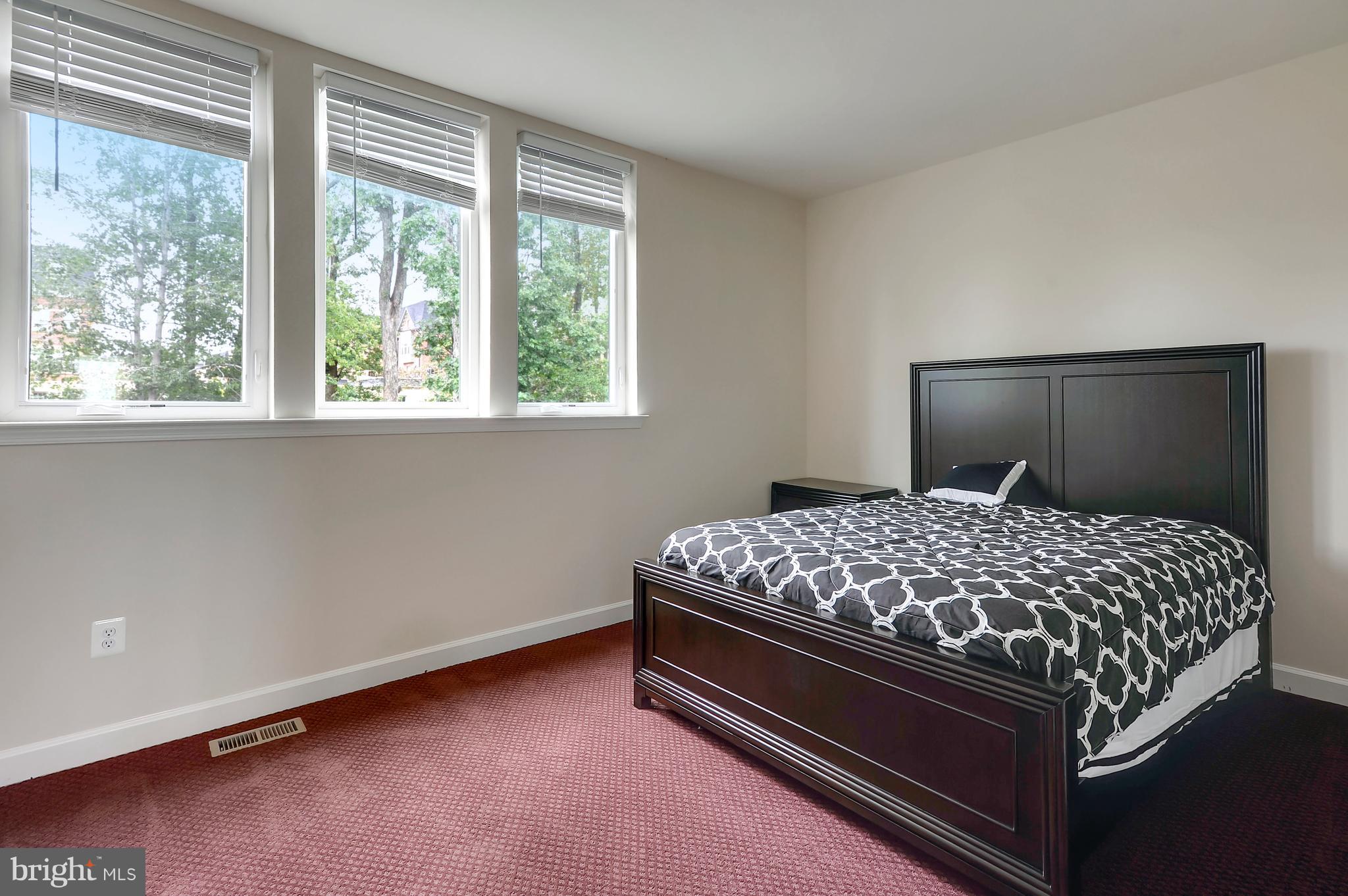 POTOMAC OVERLOOK AT NATIONAL HARBOR - Residential