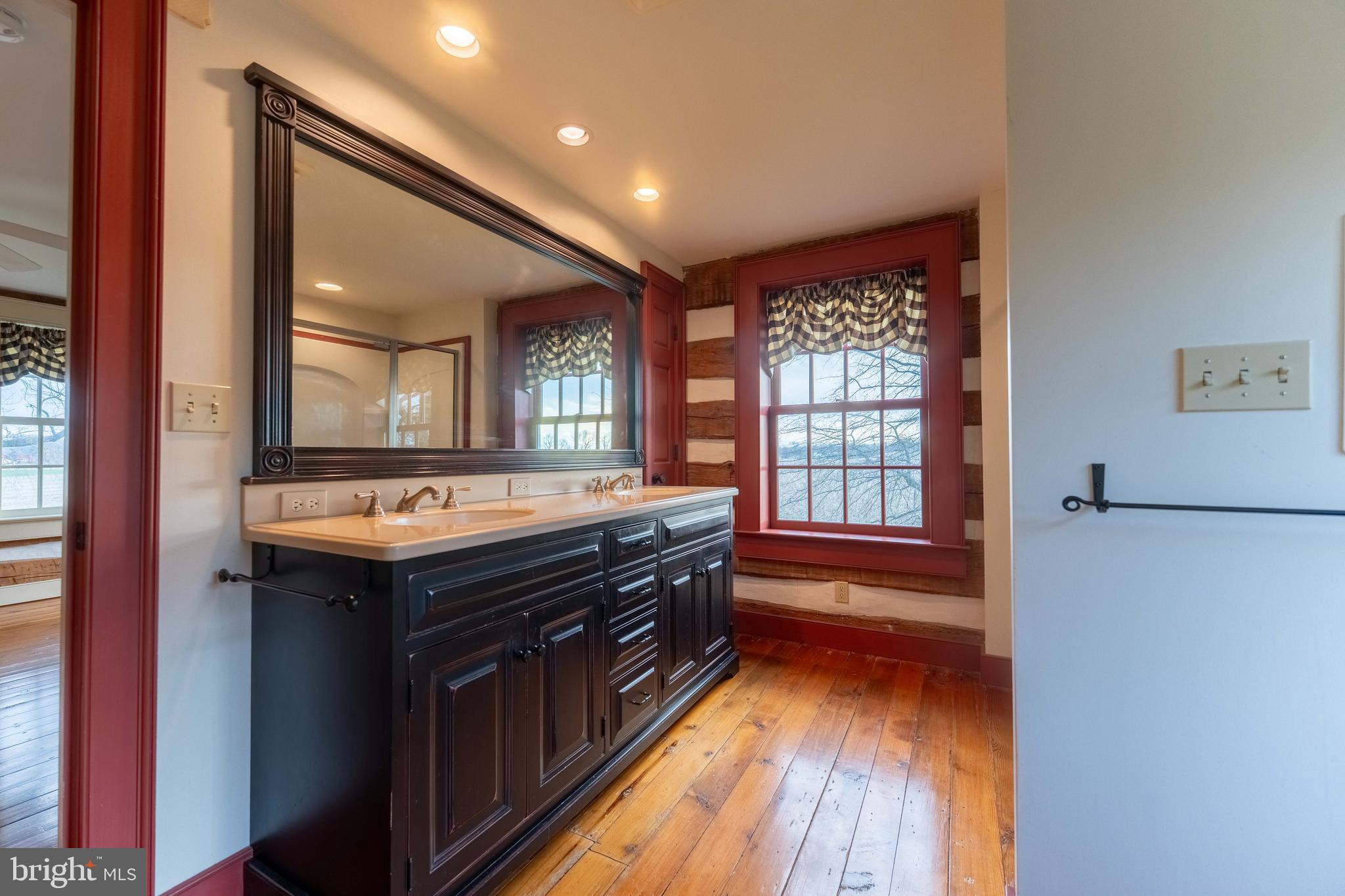 SILVER SPRING TWP - Residential