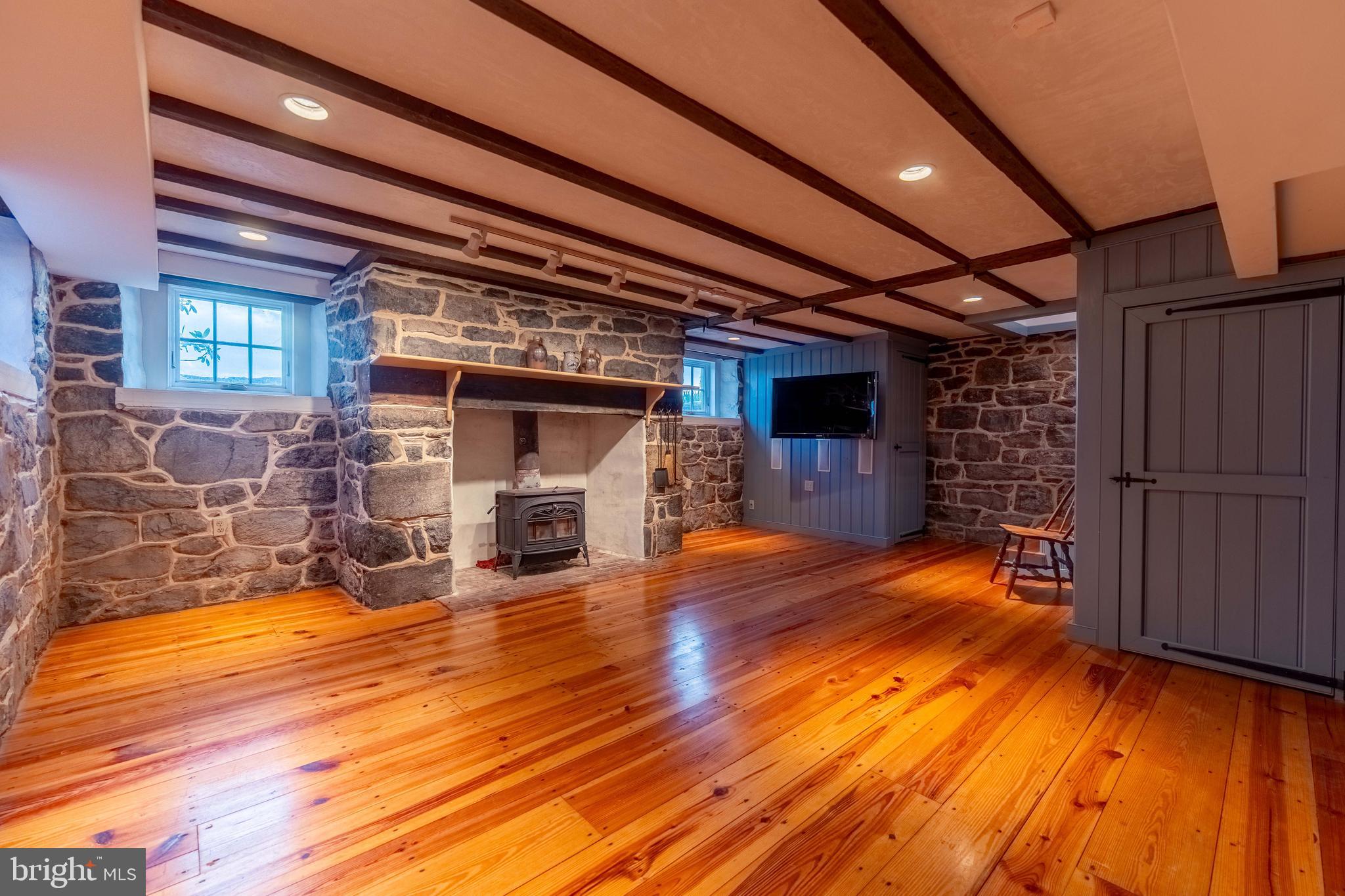 SILVER SPRING TWP - Residential