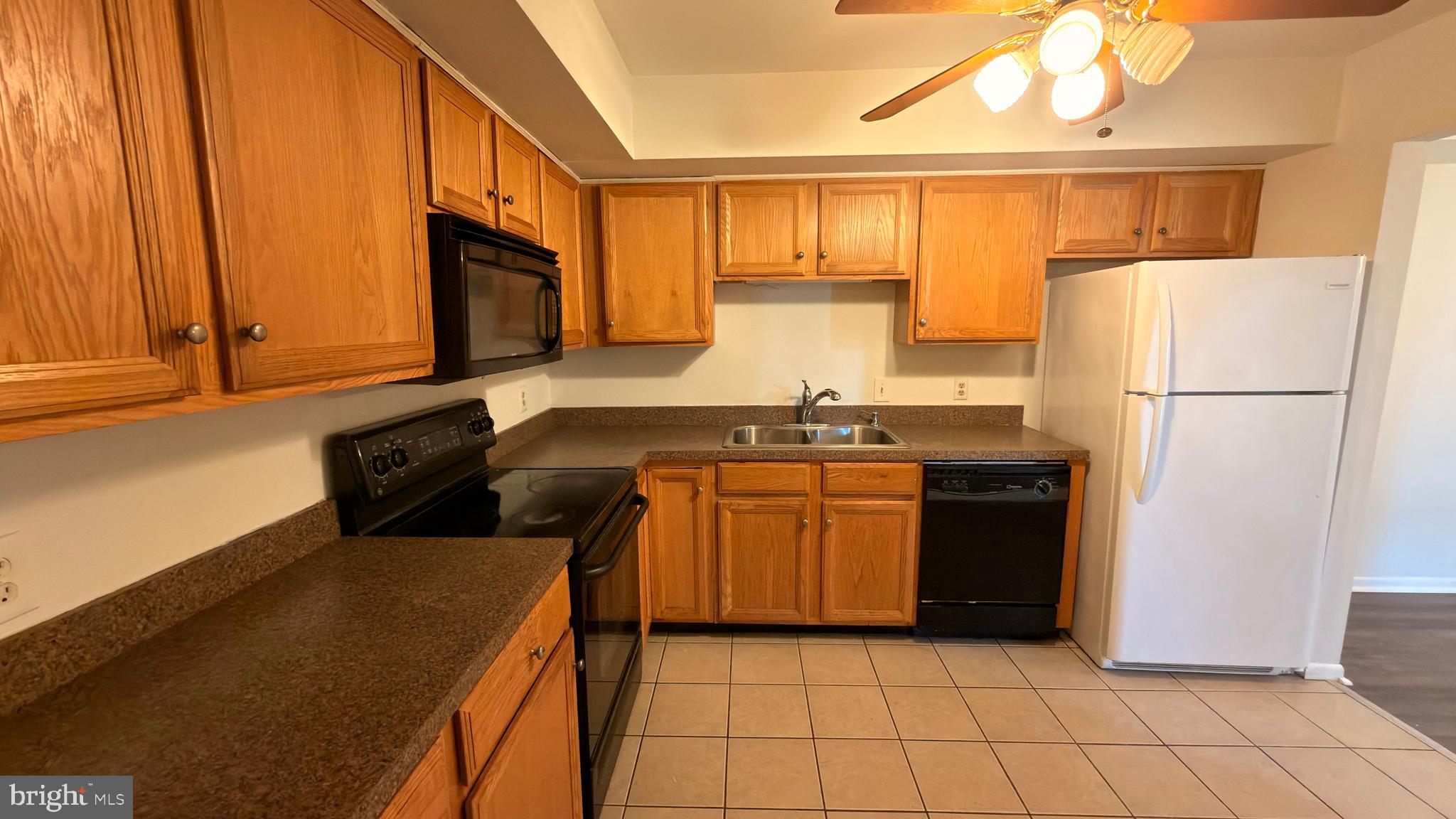 VALLEY STREAM - Residential