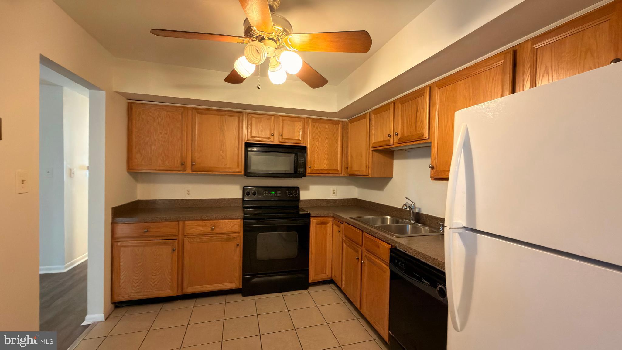 VALLEY STREAM - Residential