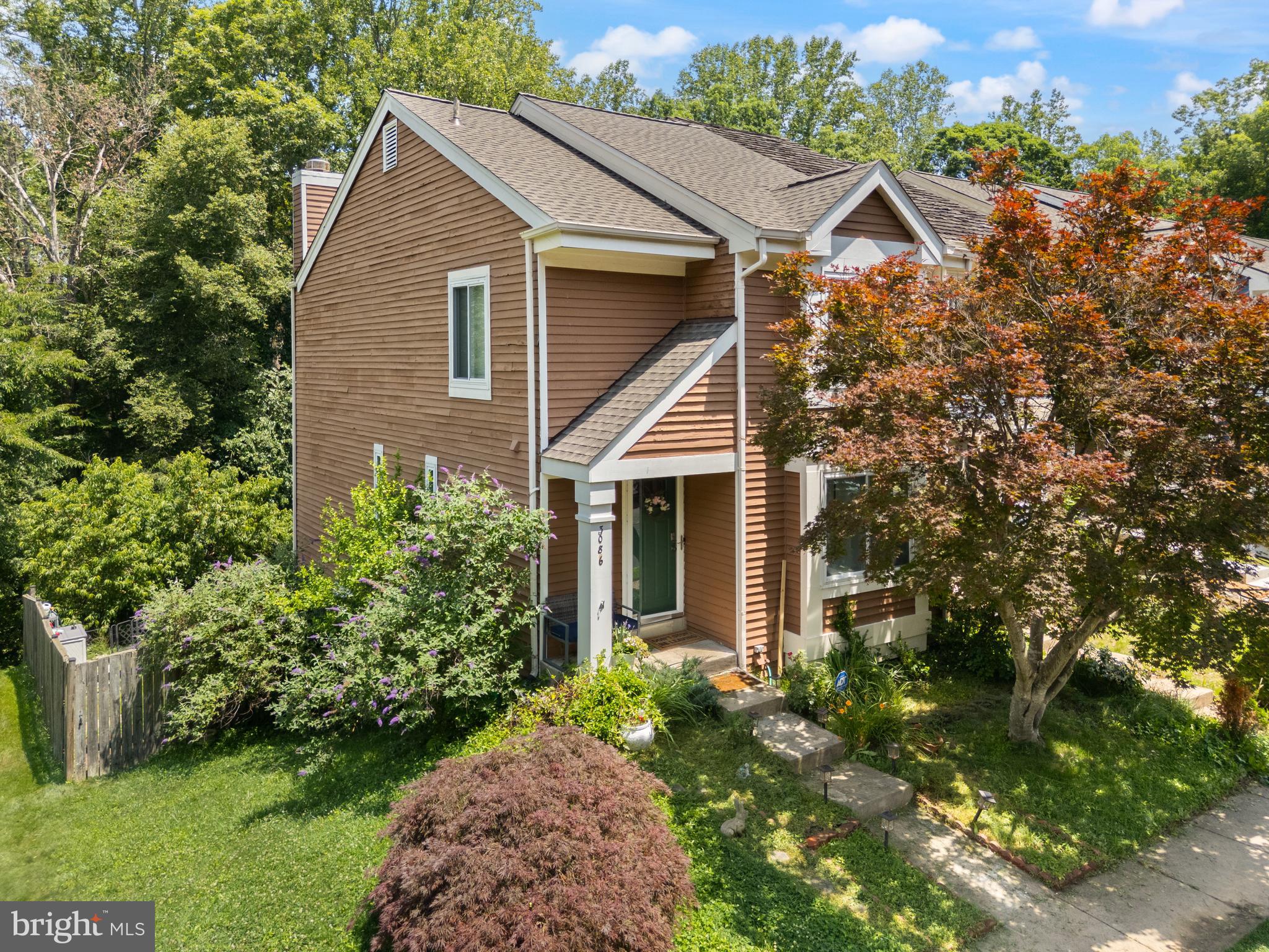 3086 BRIDGETON COURT