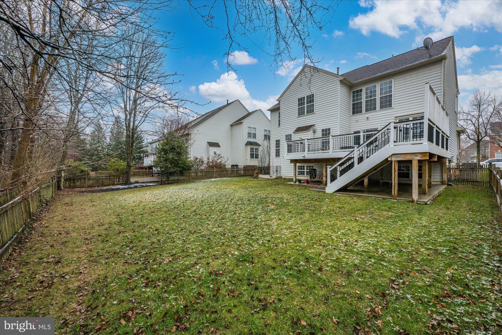 SOUTH RIDING - Residential