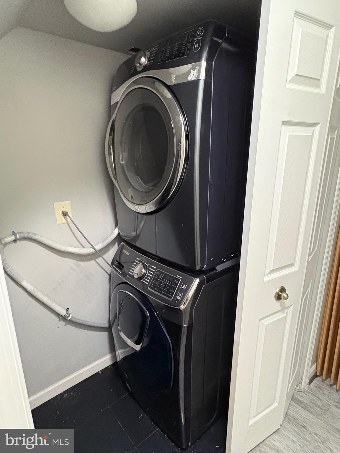 WALDEN - Residential Lease