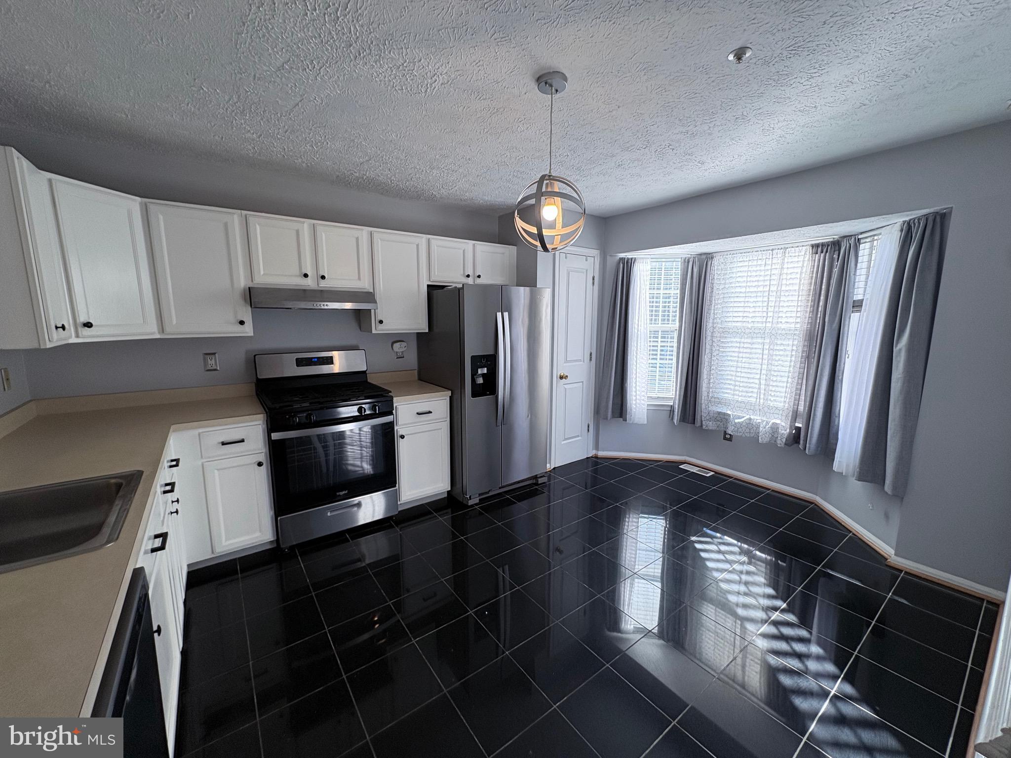 WALDEN - Residential Lease