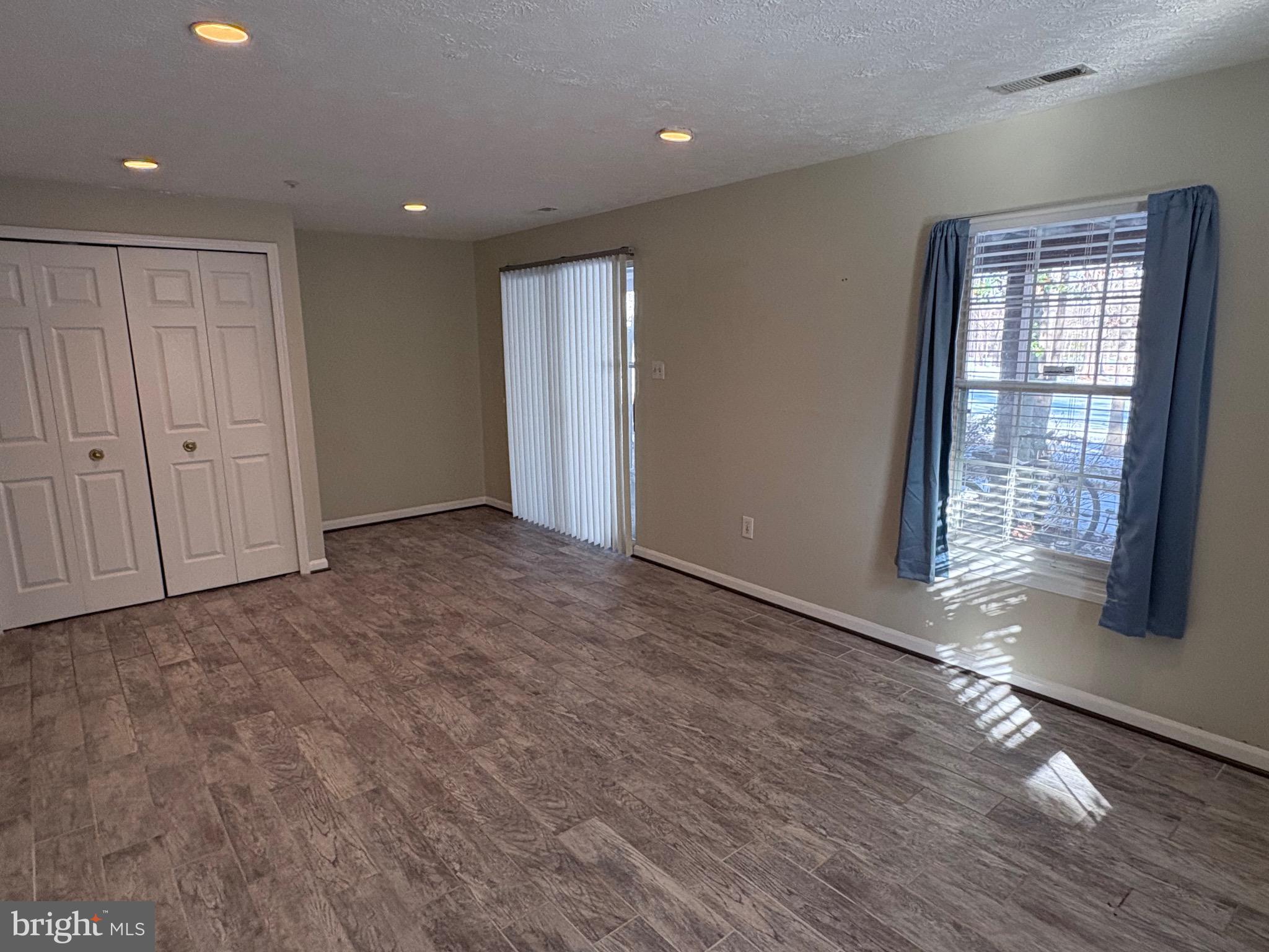 WALDEN - Residential Lease