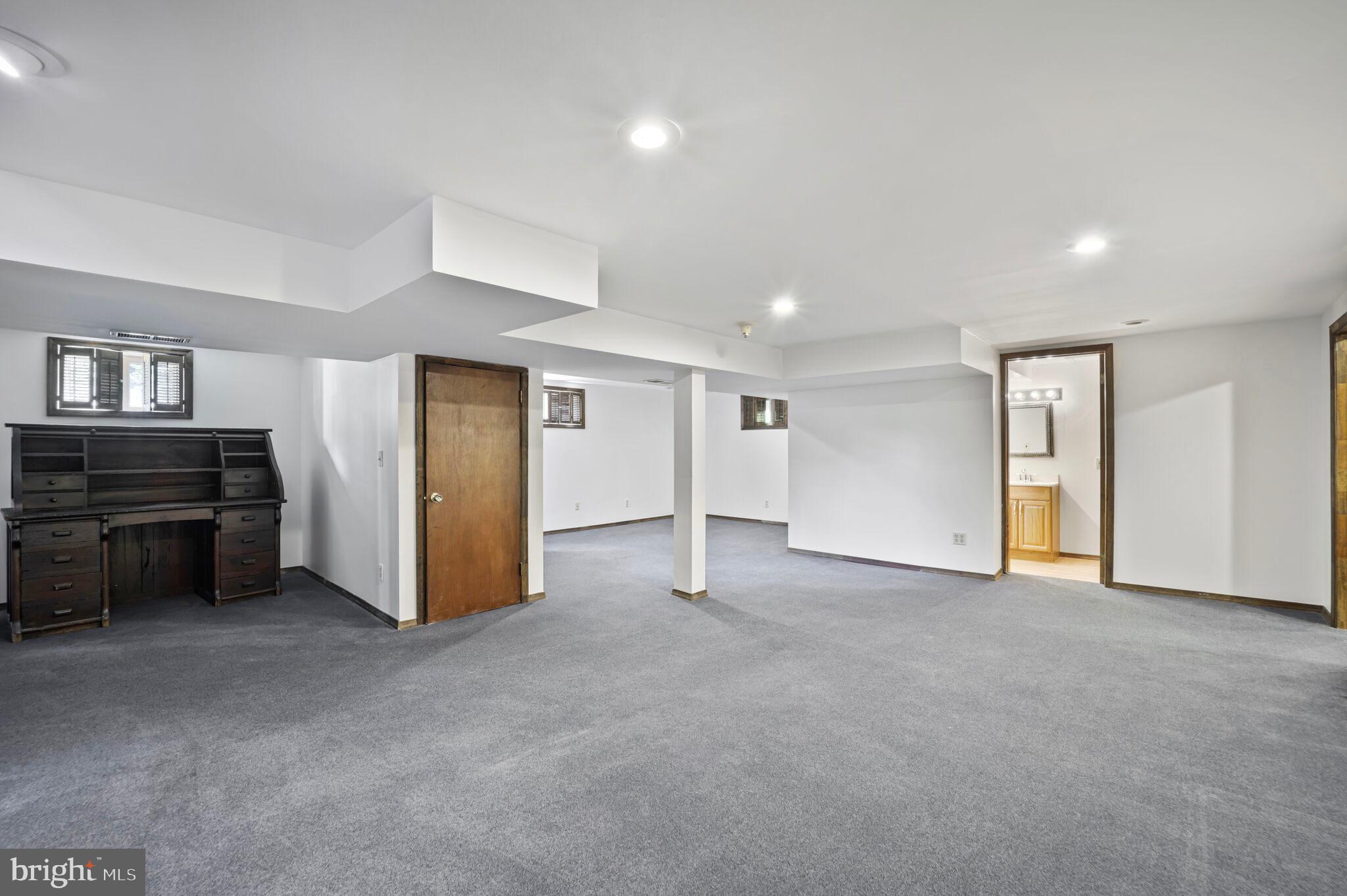 BETHESDA - Residential Lease