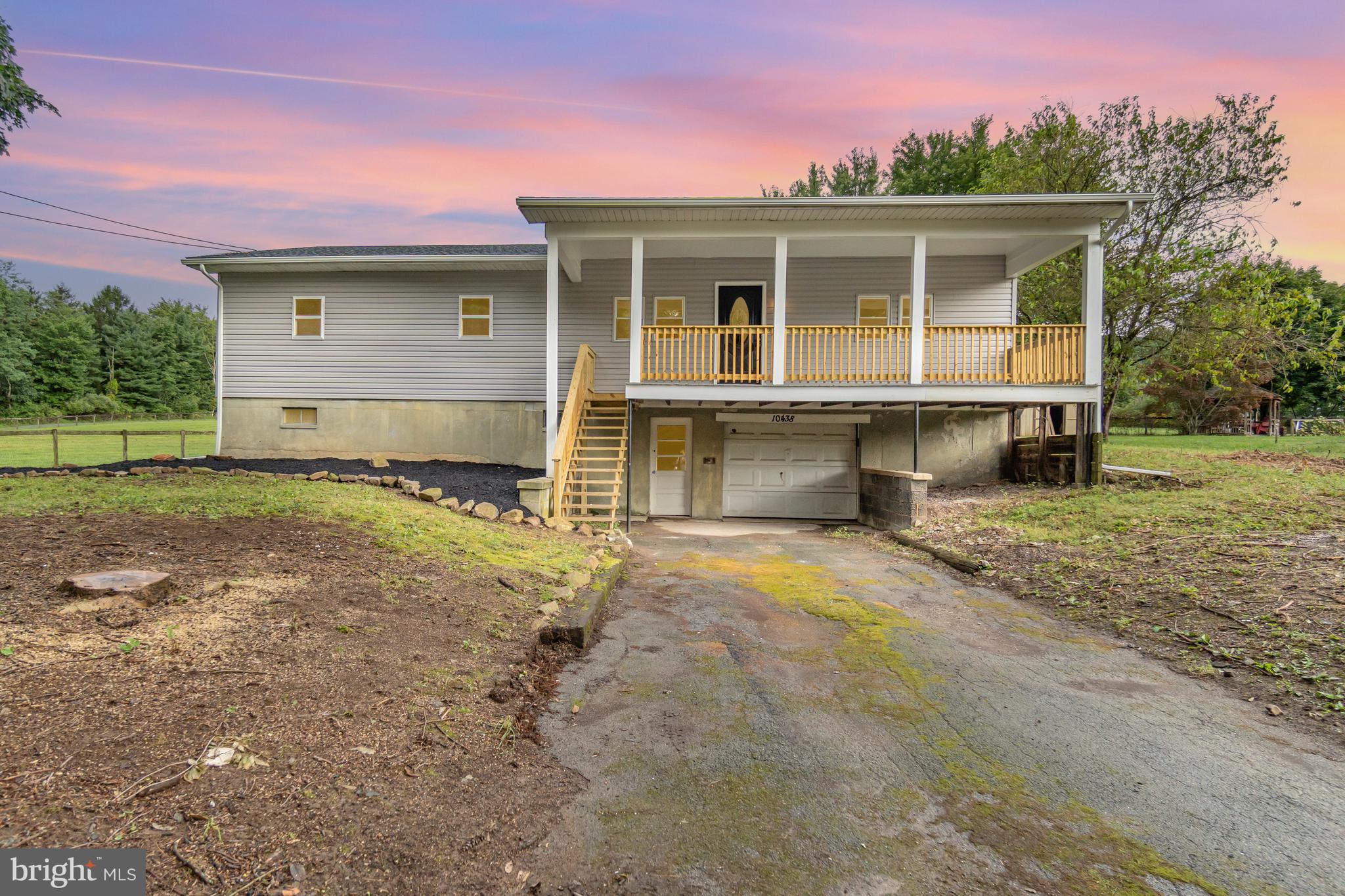 10438 MOUNTAIN ROAD