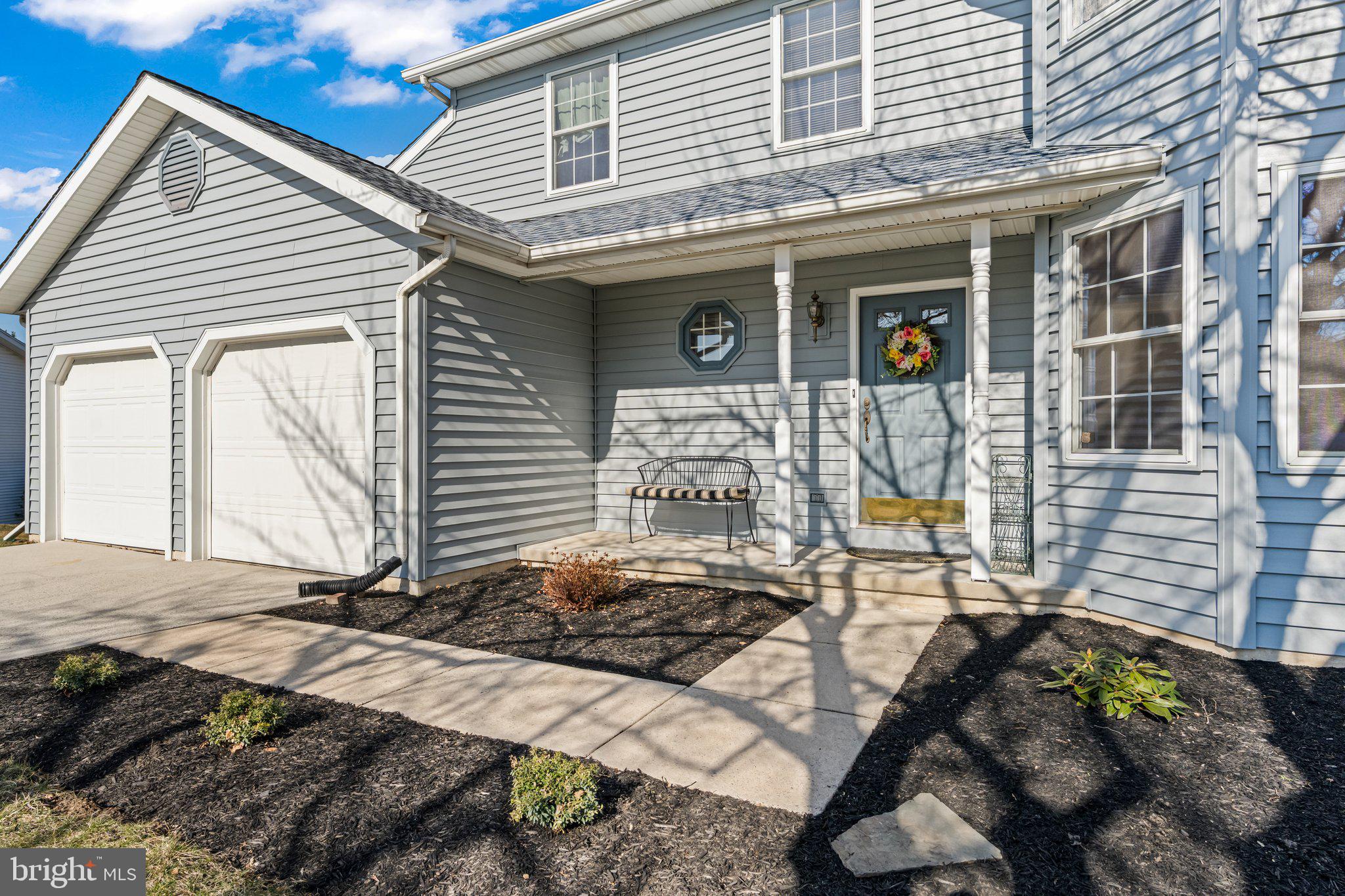 HUNTERS RUN - Residential