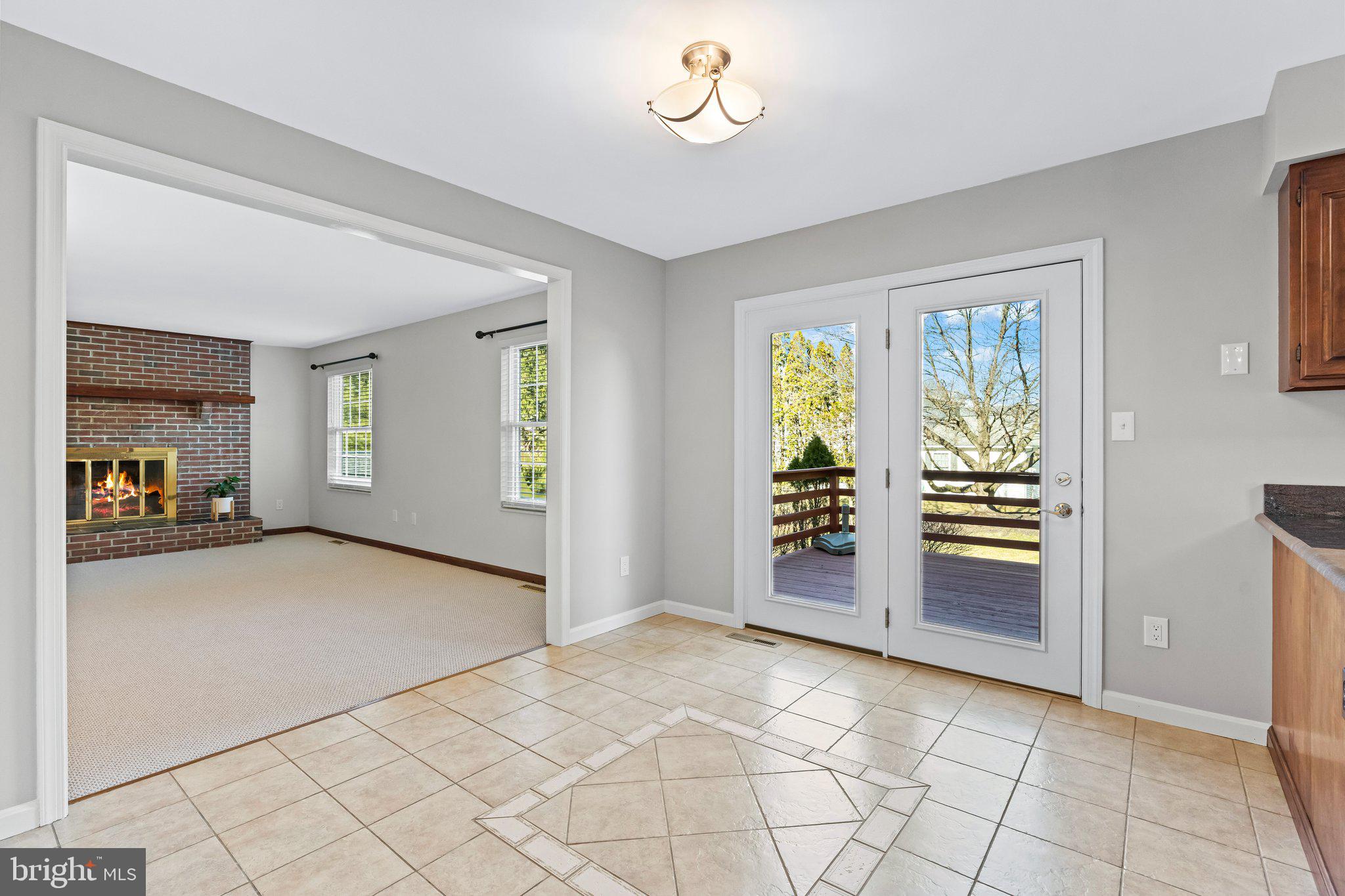 HUNTERS RUN - Residential