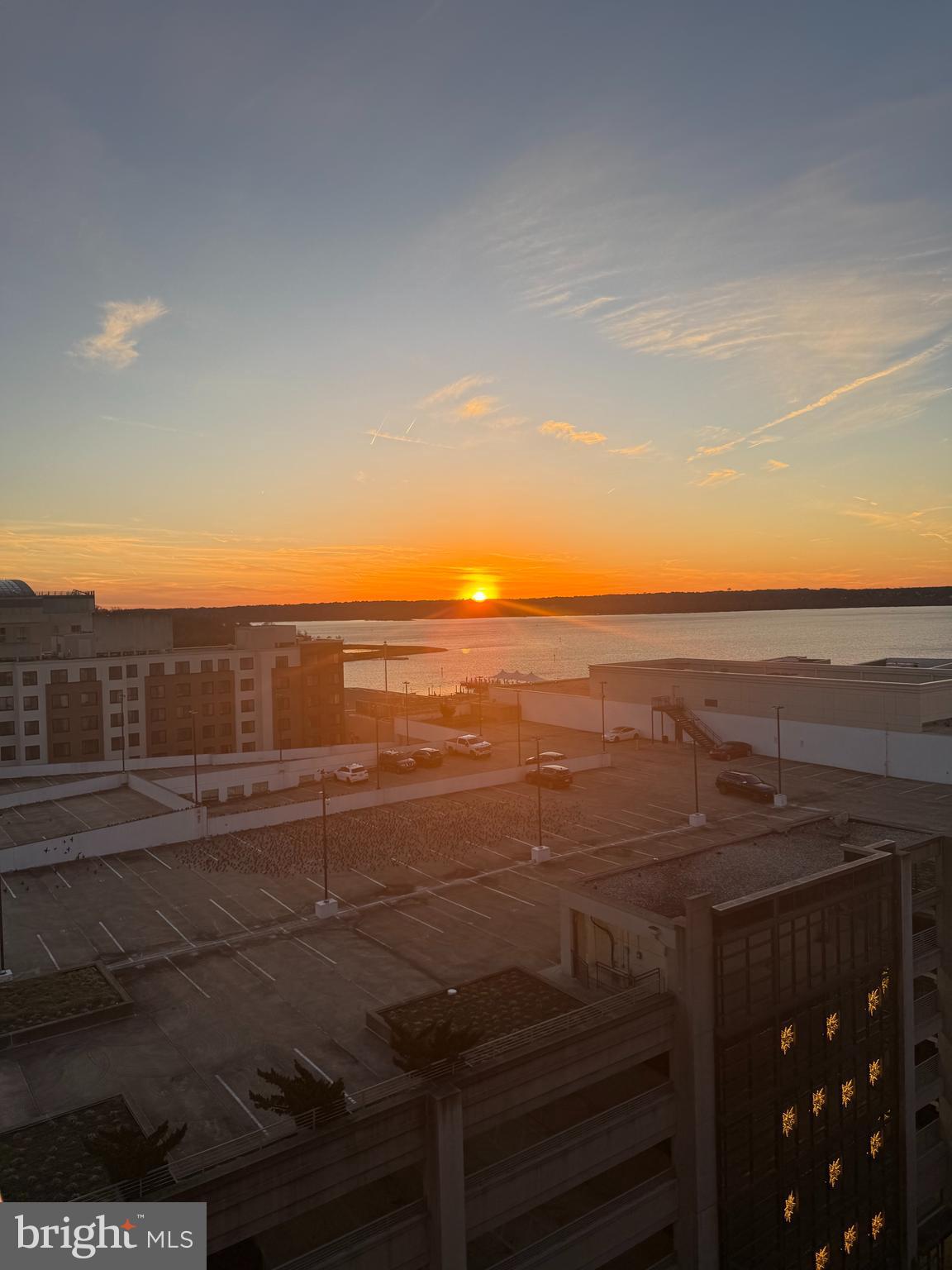 NATIONAL HARBOR - Residential Lease