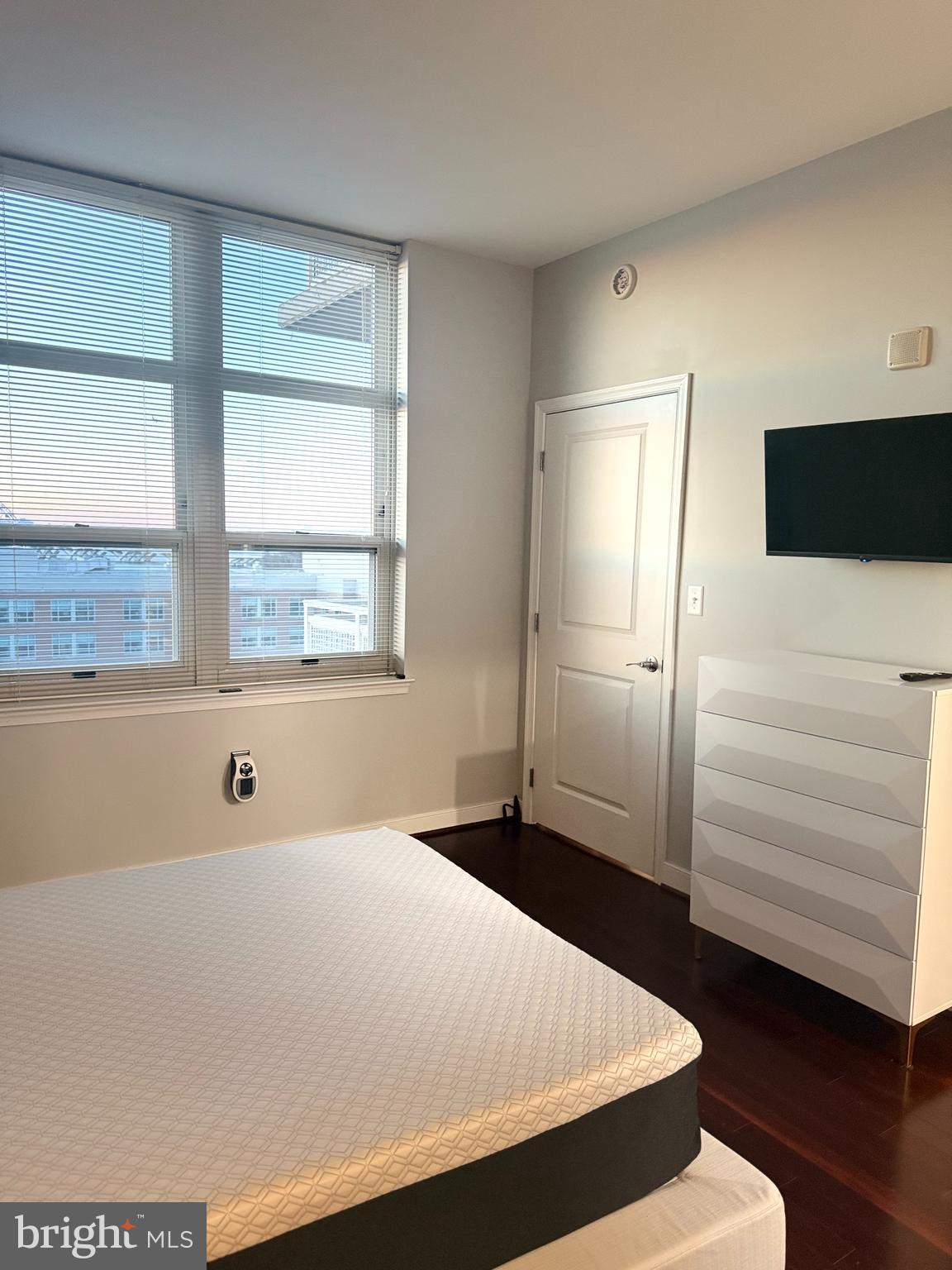 NATIONAL HARBOR - Residential Lease