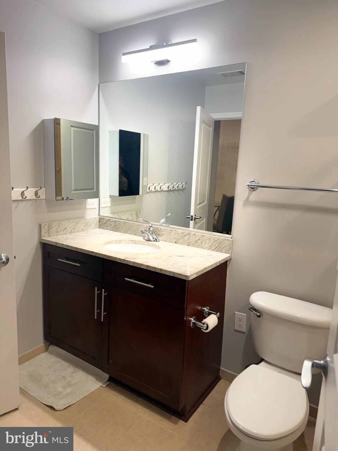 NATIONAL HARBOR - Residential Lease