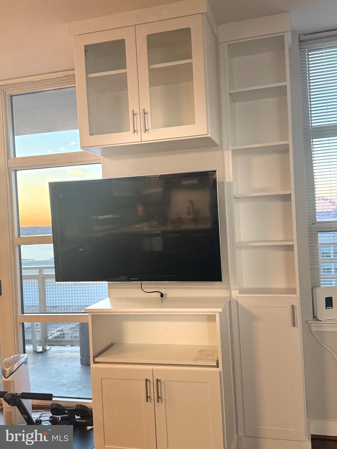 NATIONAL HARBOR - Residential Lease