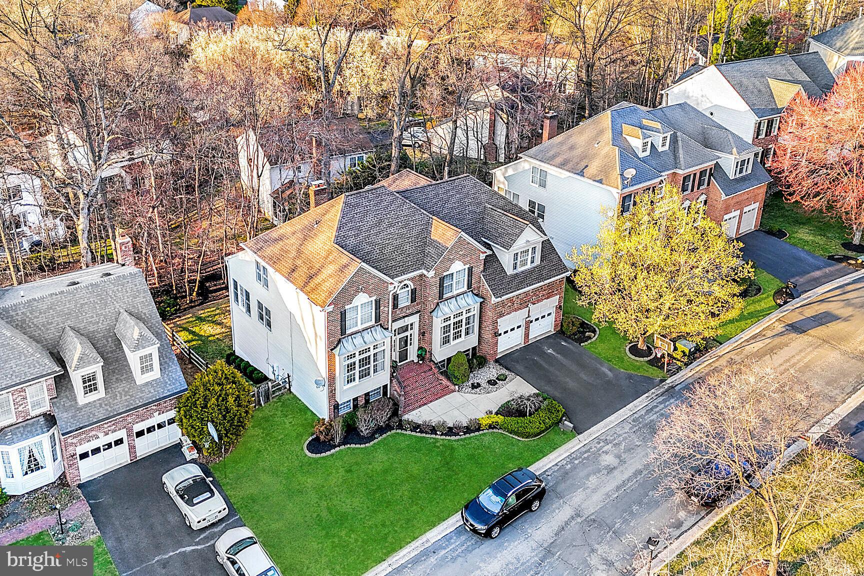 POTOMAC GROVE - Residential