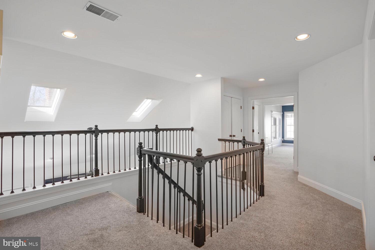 POTOMAC GROVE - Residential