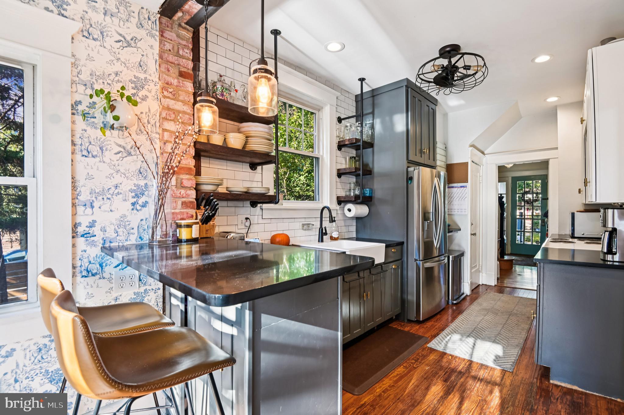 WYMAN PARK HAMPDEN - Residential