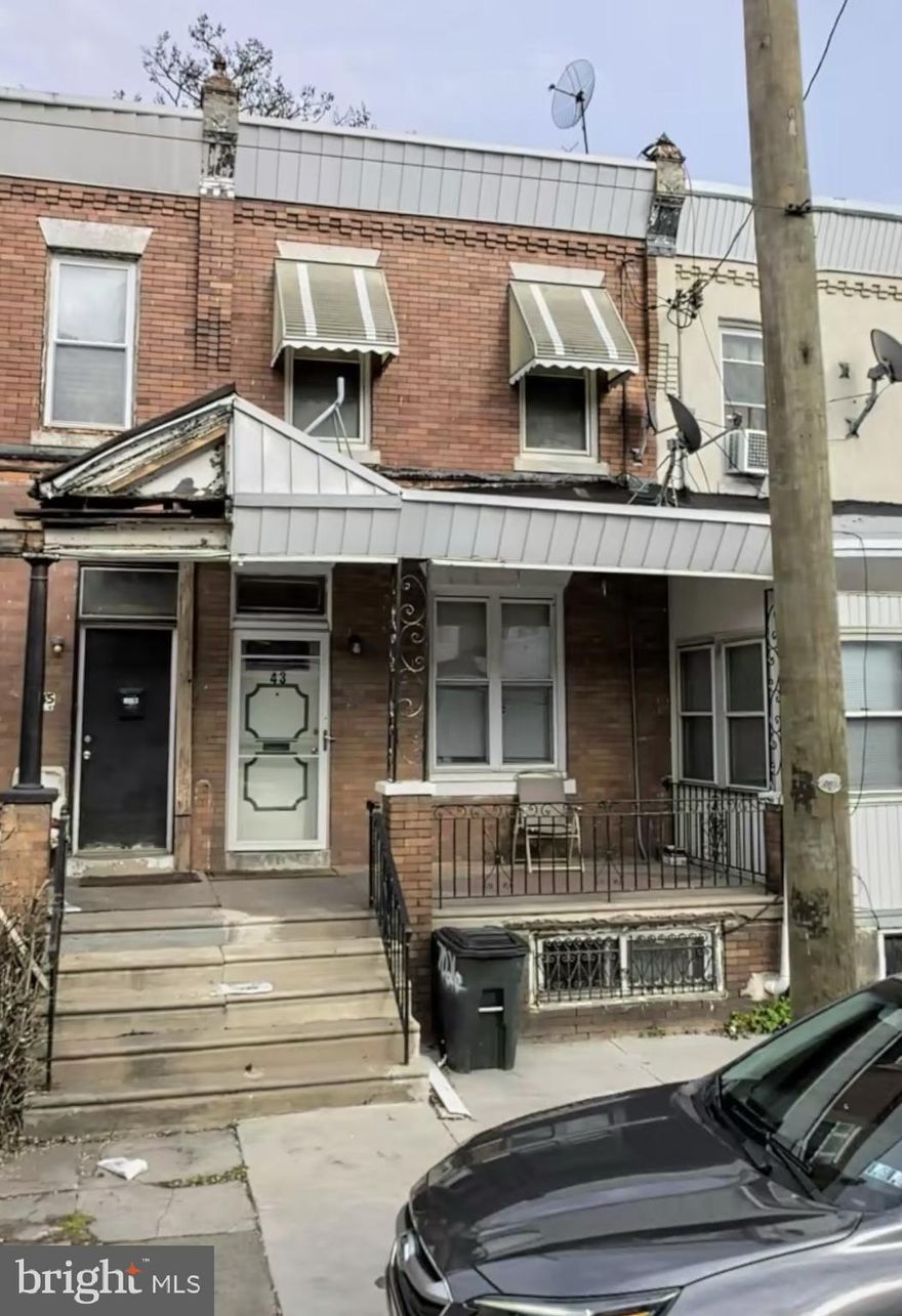 INVESTOR SPECIAL: Looking to get into your first project? 43 N 53rd offers a great opportunity to begin your rental portfolio or to take on your first light flip. 

New drywall throughout offering a clean slate for the next owner to get a renter in as soon as possible