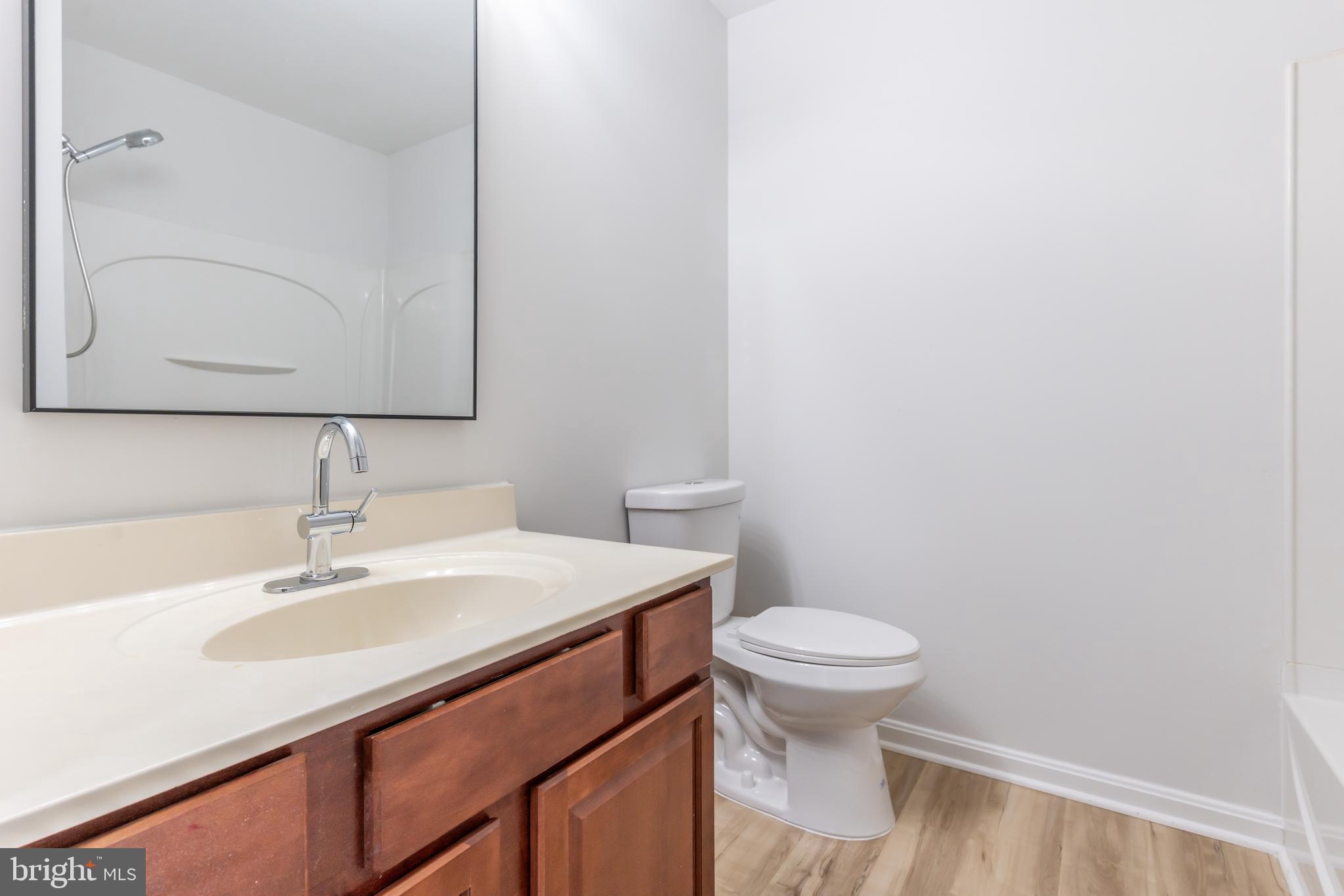 SALEM FIELDS - Residential