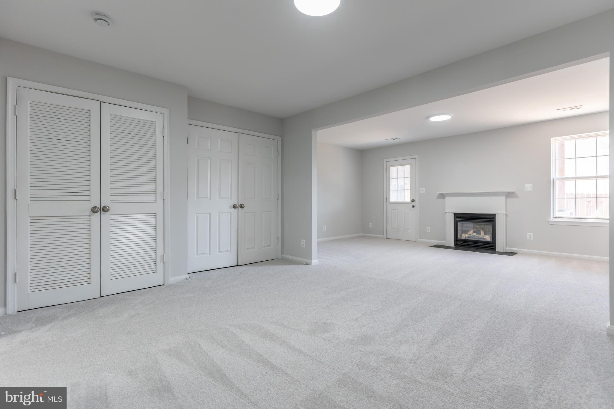 SALEM FIELDS - Residential