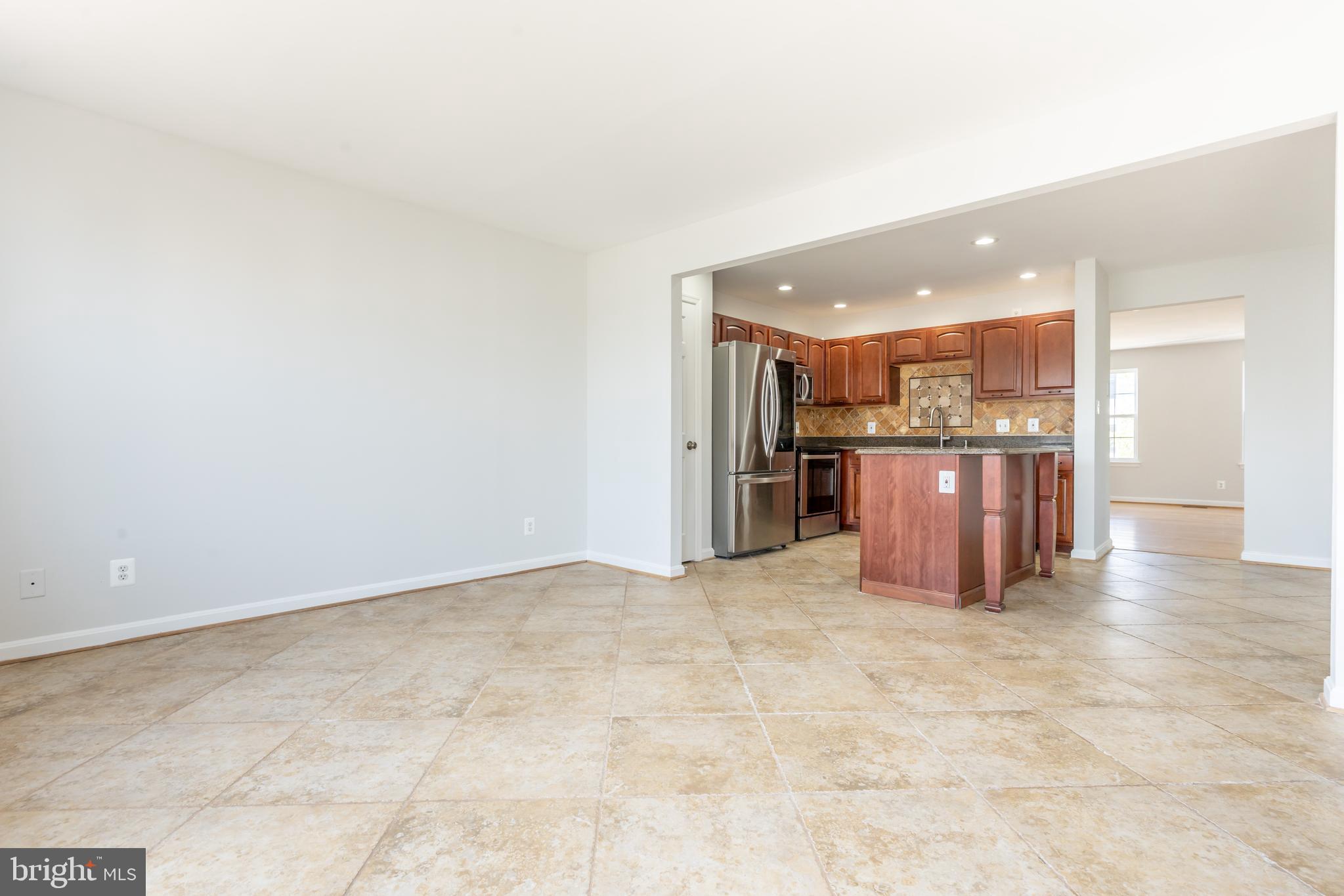 SALEM FIELDS - Residential