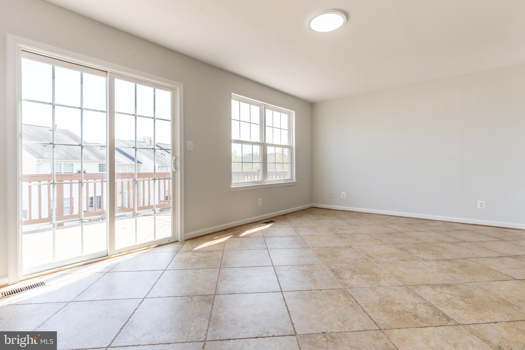 SALEM FIELDS - Residential