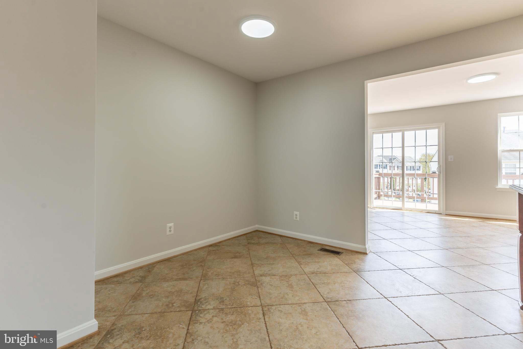 SALEM FIELDS - Residential