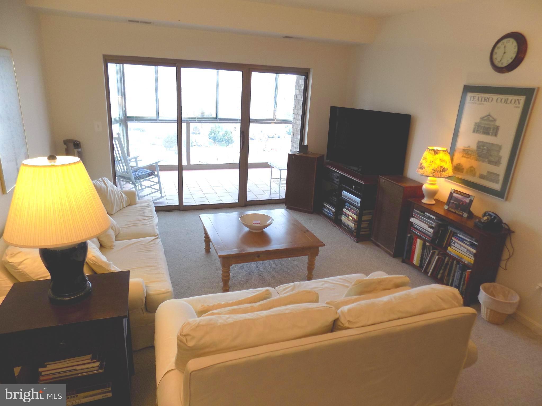 LANSDOWNE WOODS - Residential