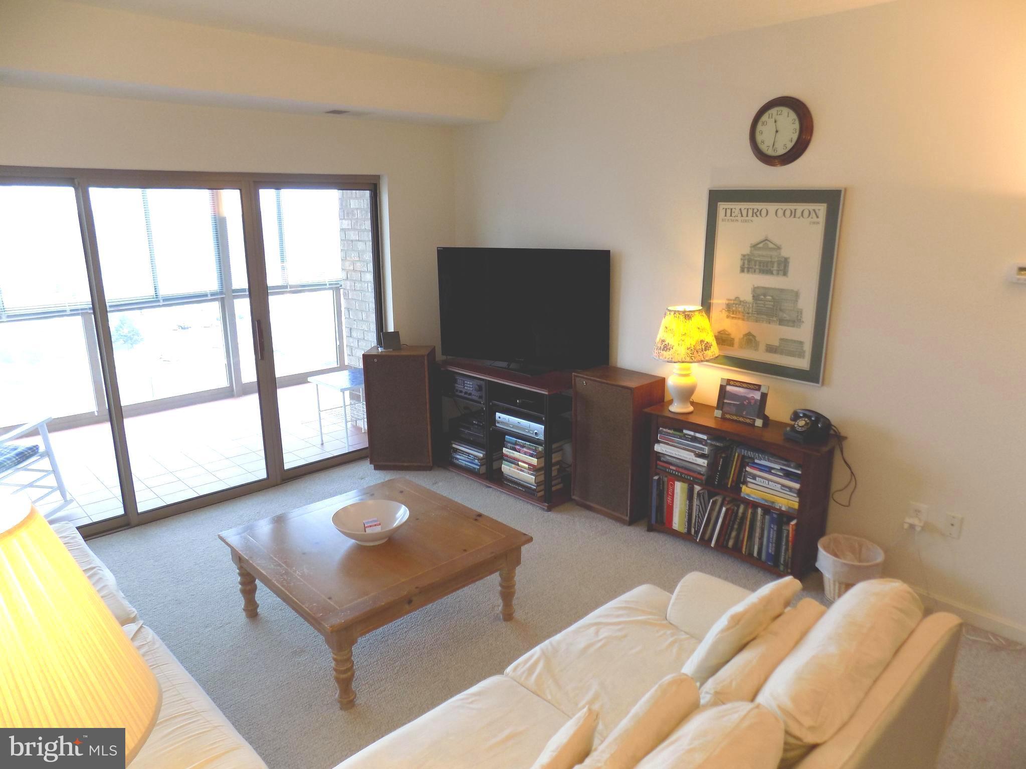 LANSDOWNE WOODS - Residential