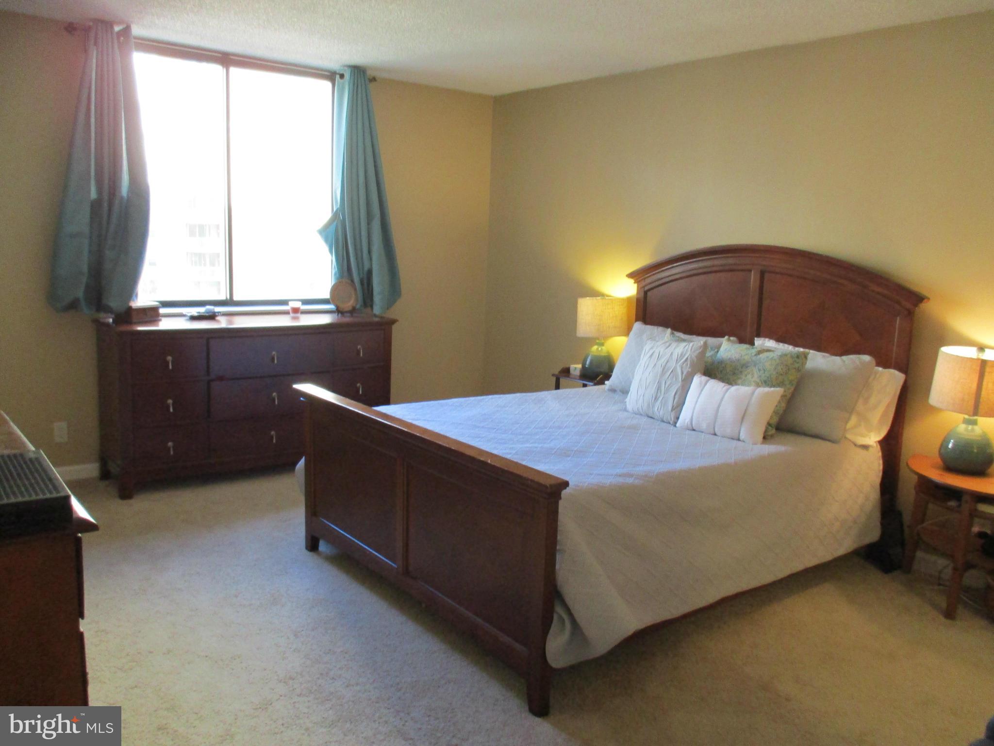 TOWER VILLAS - Residential Lease