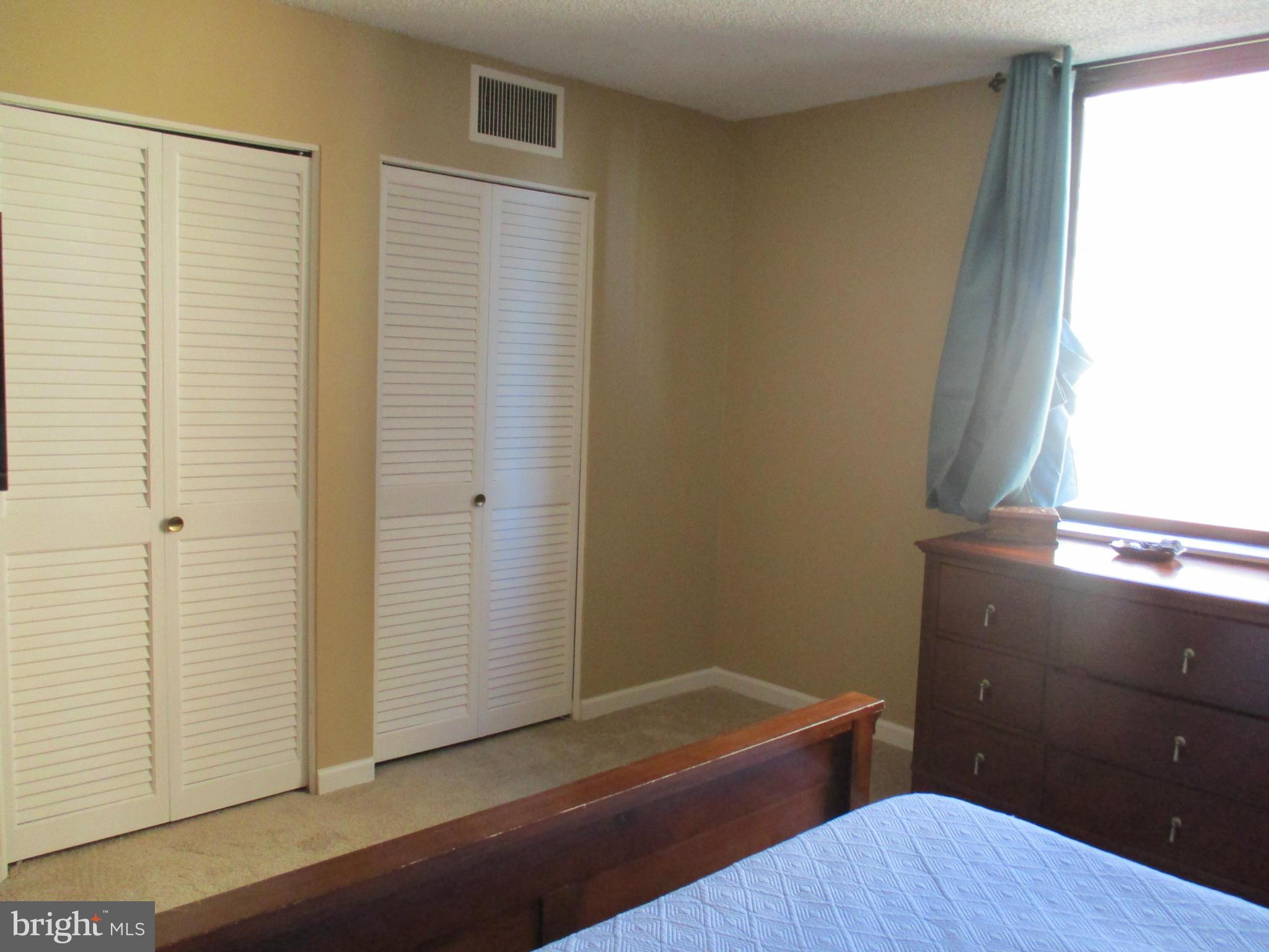 TOWER VILLAS - Residential Lease