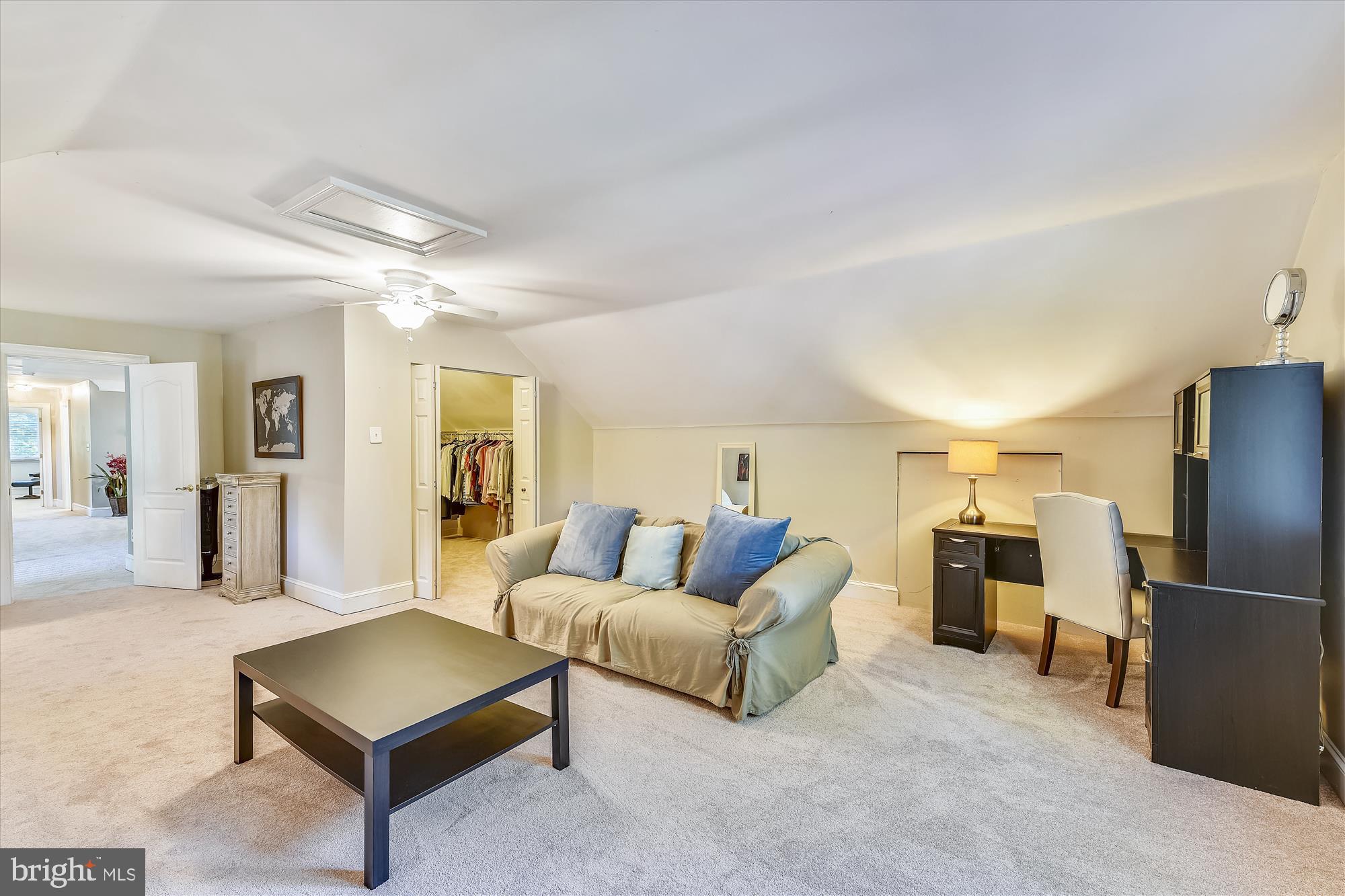 HUNTER MILL ESTATES - Residential