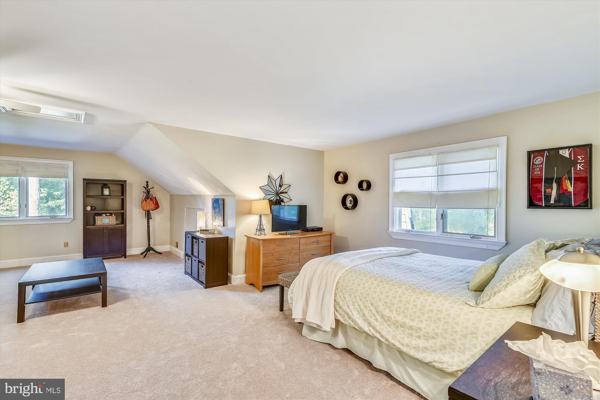 HUNTER MILL ESTATES - Residential