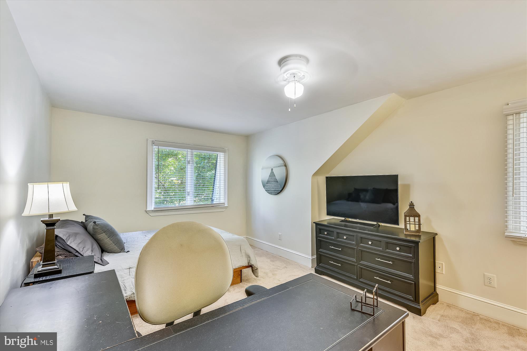 HUNTER MILL ESTATES - Residential