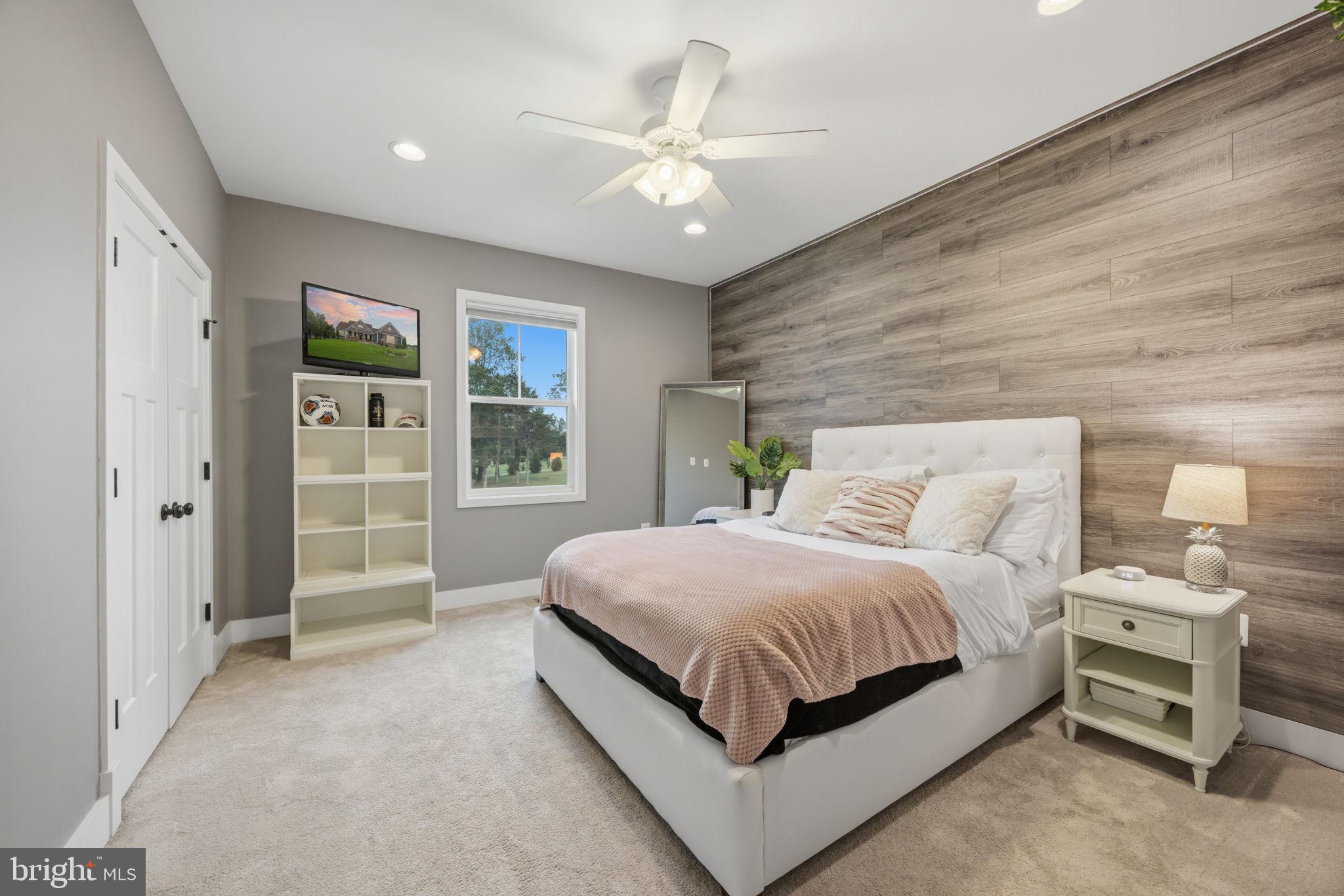 201 SARATOGA WOODS LANE