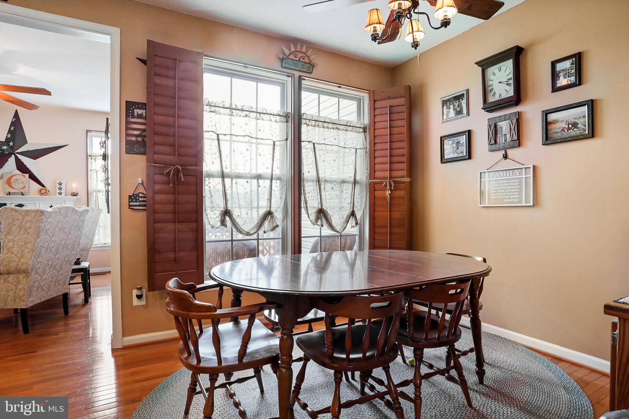 WINDMILL CROSSING - Residential