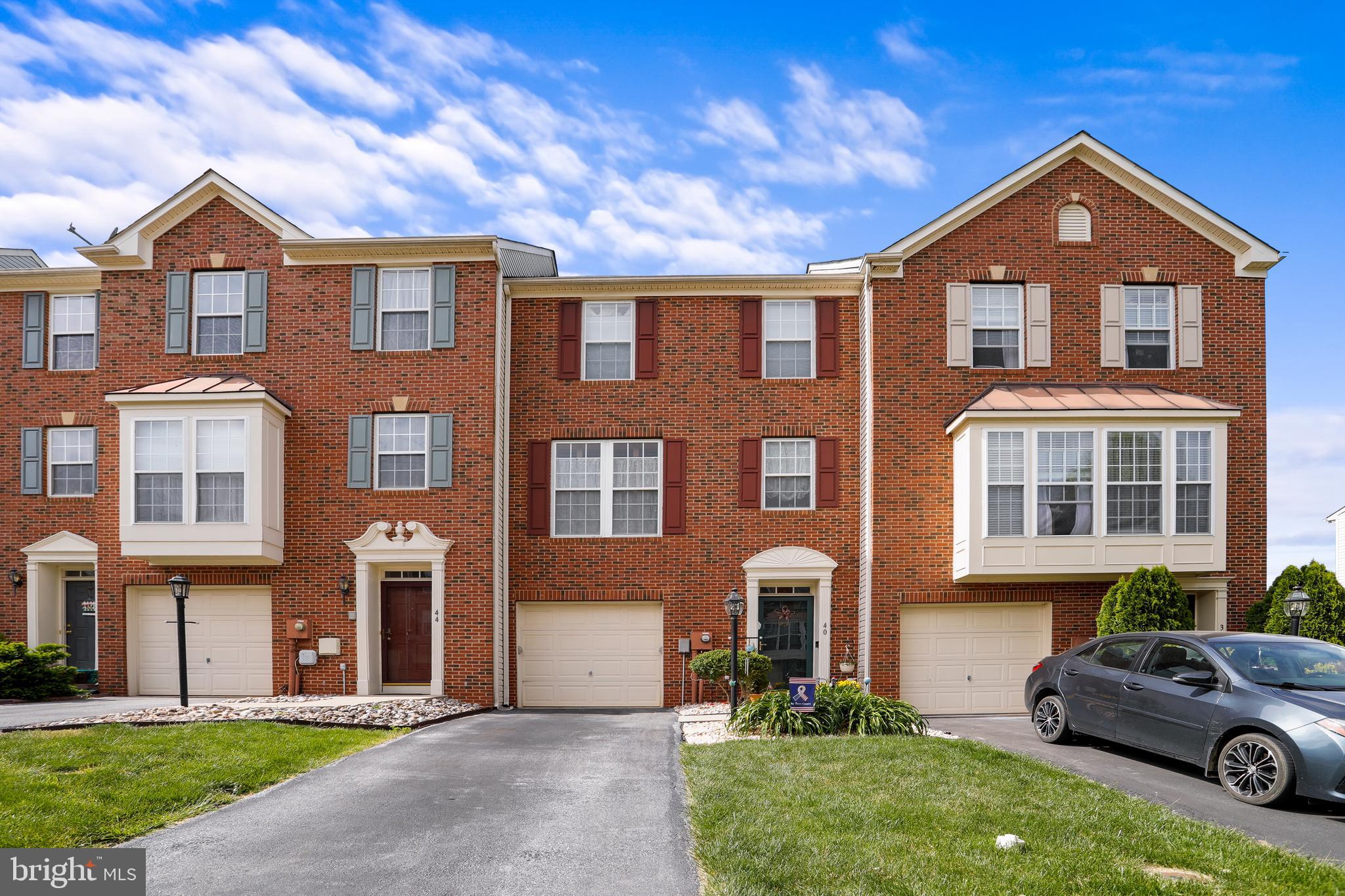 WINDMILL CROSSING - Residential