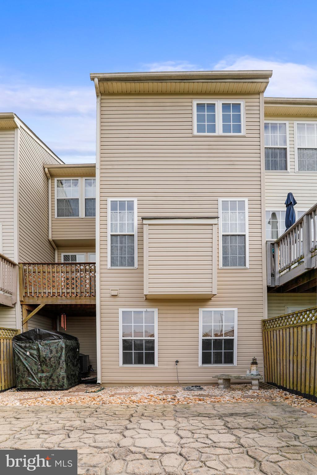 WINDMILL CROSSING - Residential