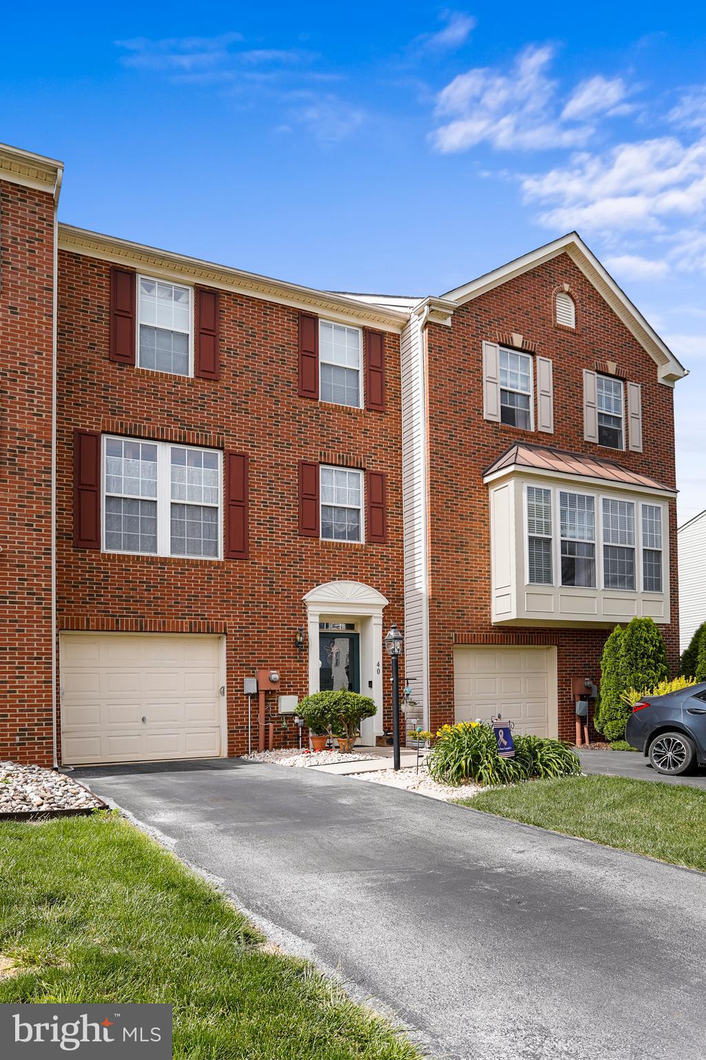 WINDMILL CROSSING - Residential