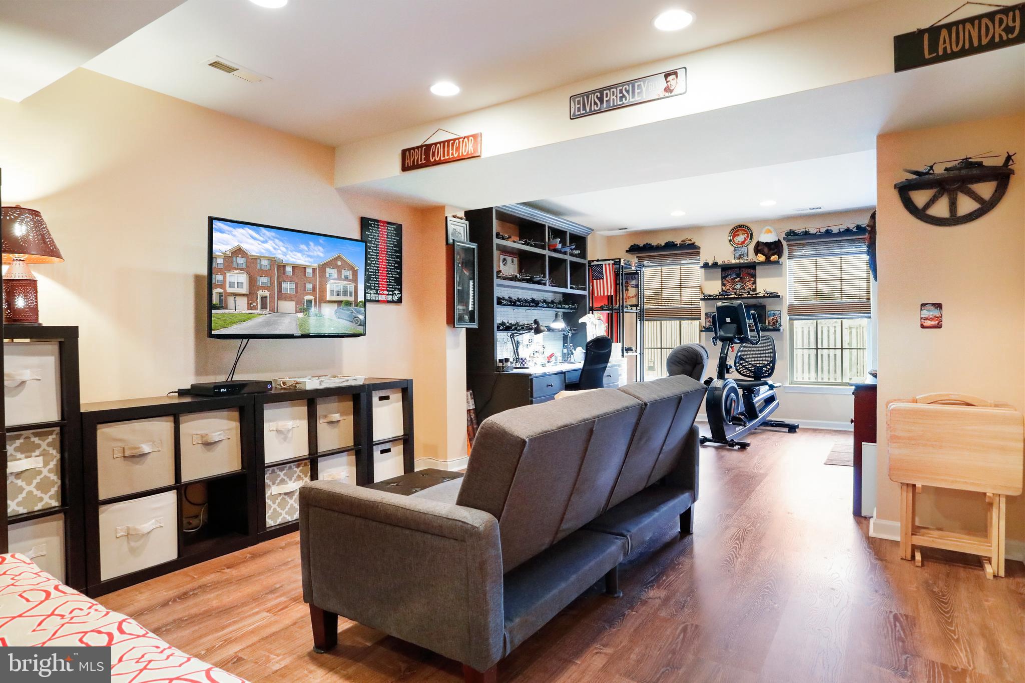 WINDMILL CROSSING - Residential