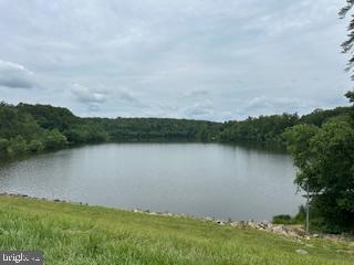 9123 LAKELAND VALLEY COURT